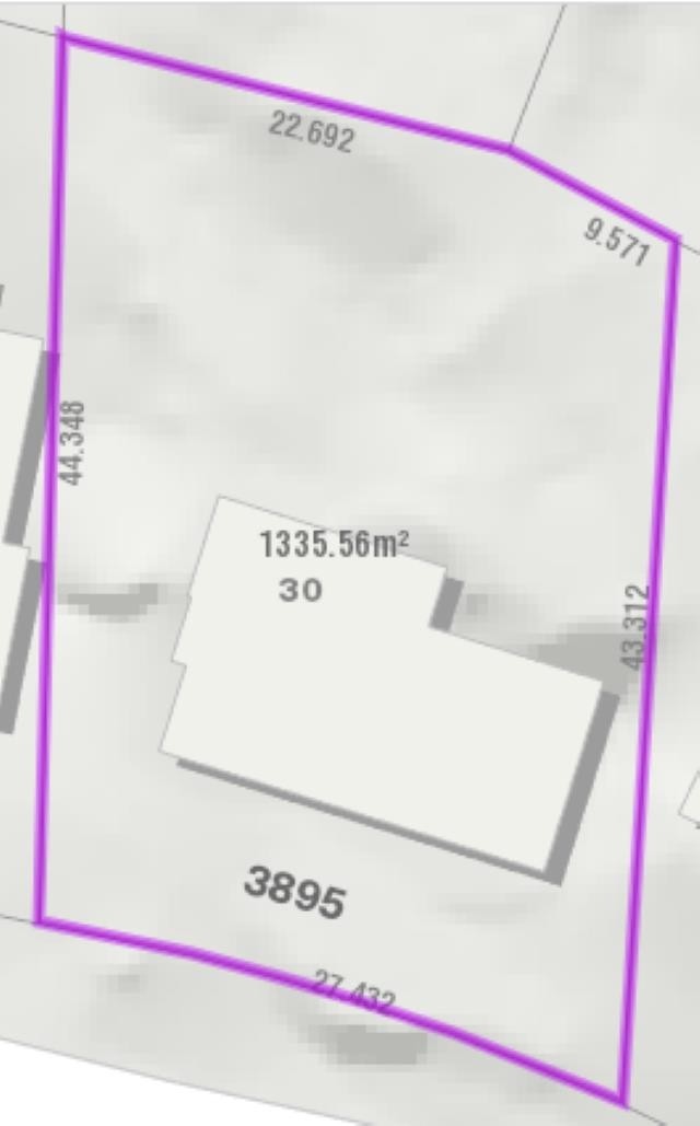 3895 Southridge Avenue, West Vancouver, BC