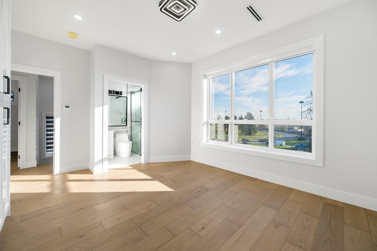 1328 64Th Avenue E, Vancouver, BC