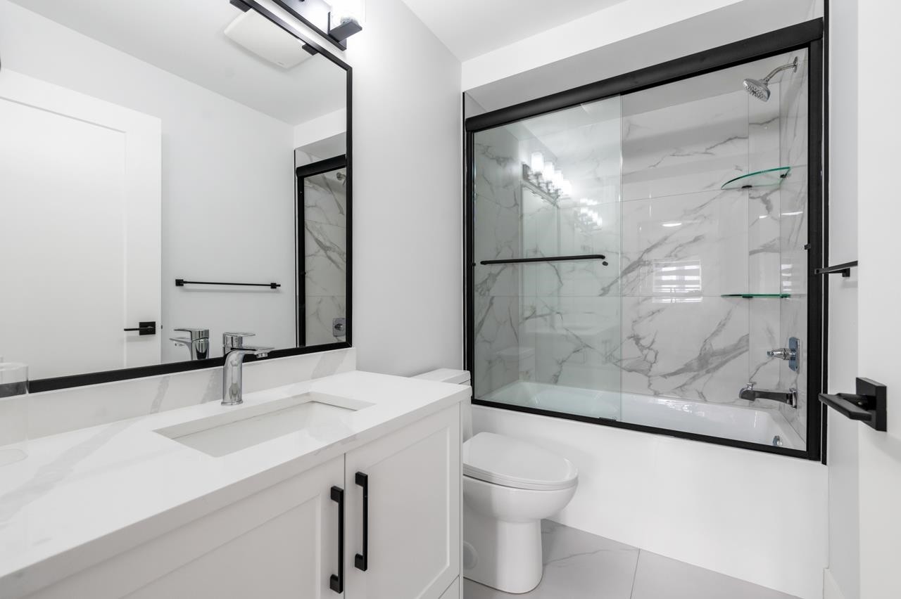 1328 64Th Avenue E, Vancouver, BC