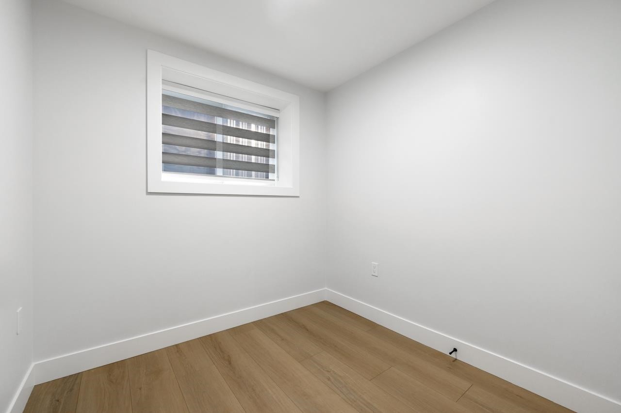 1328 64Th Avenue E, Vancouver, BC