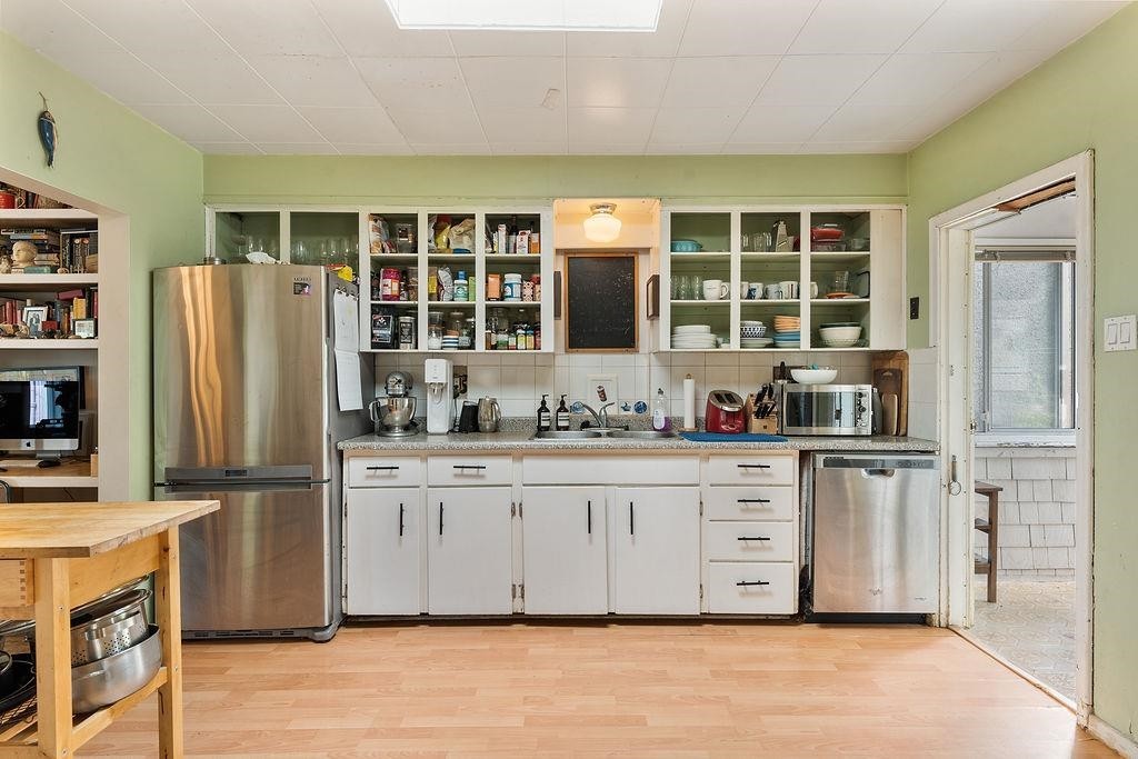 4225 John Street, Vancouver, BC