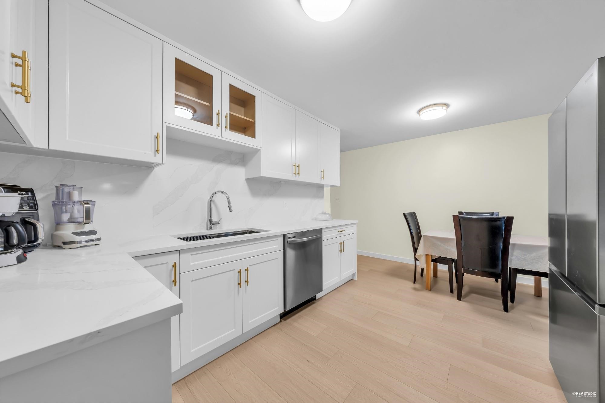 1382 Sutherland Avenue, Port Coquitlam, BC