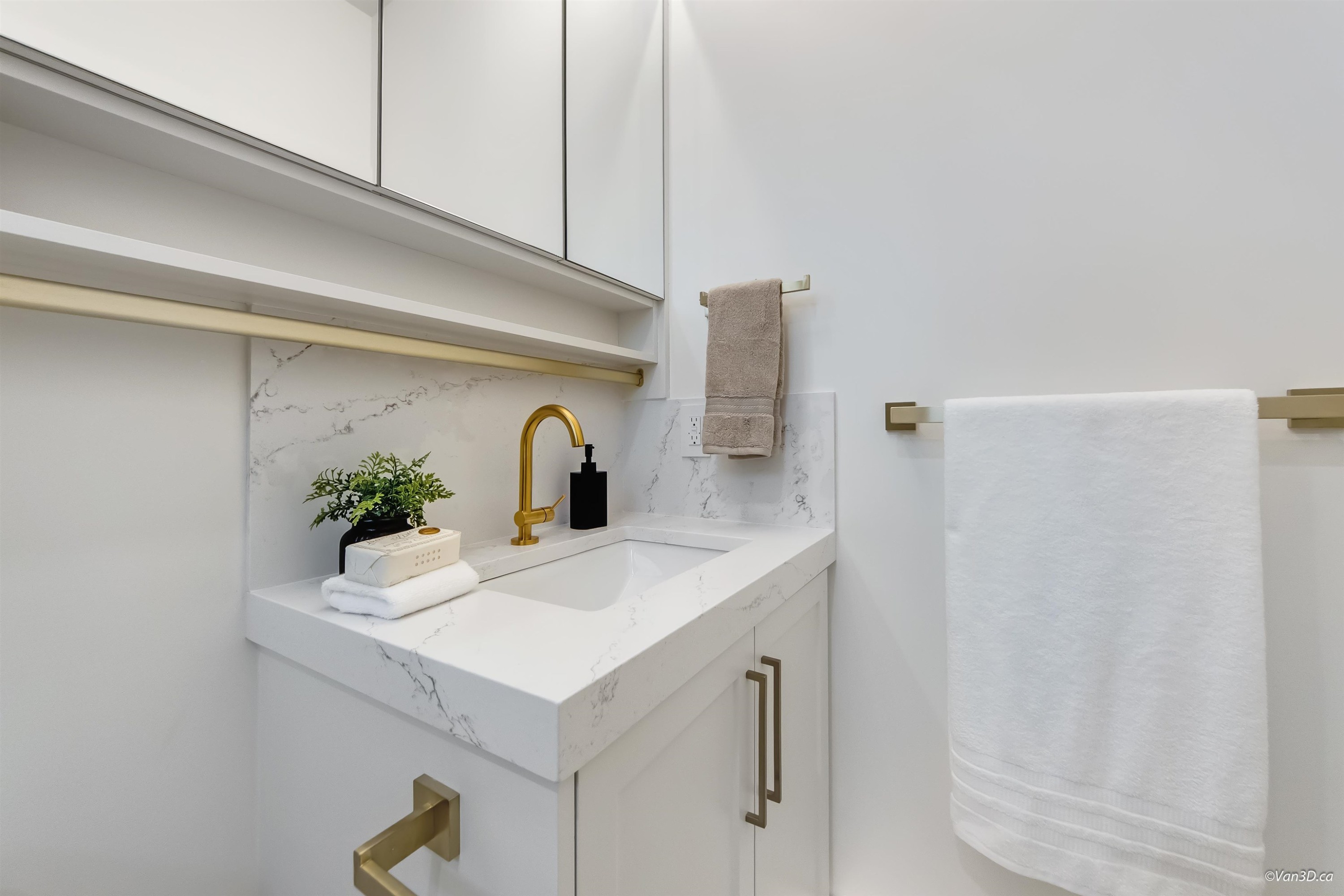 1347 64Th Avenue E, Vancouver, BC