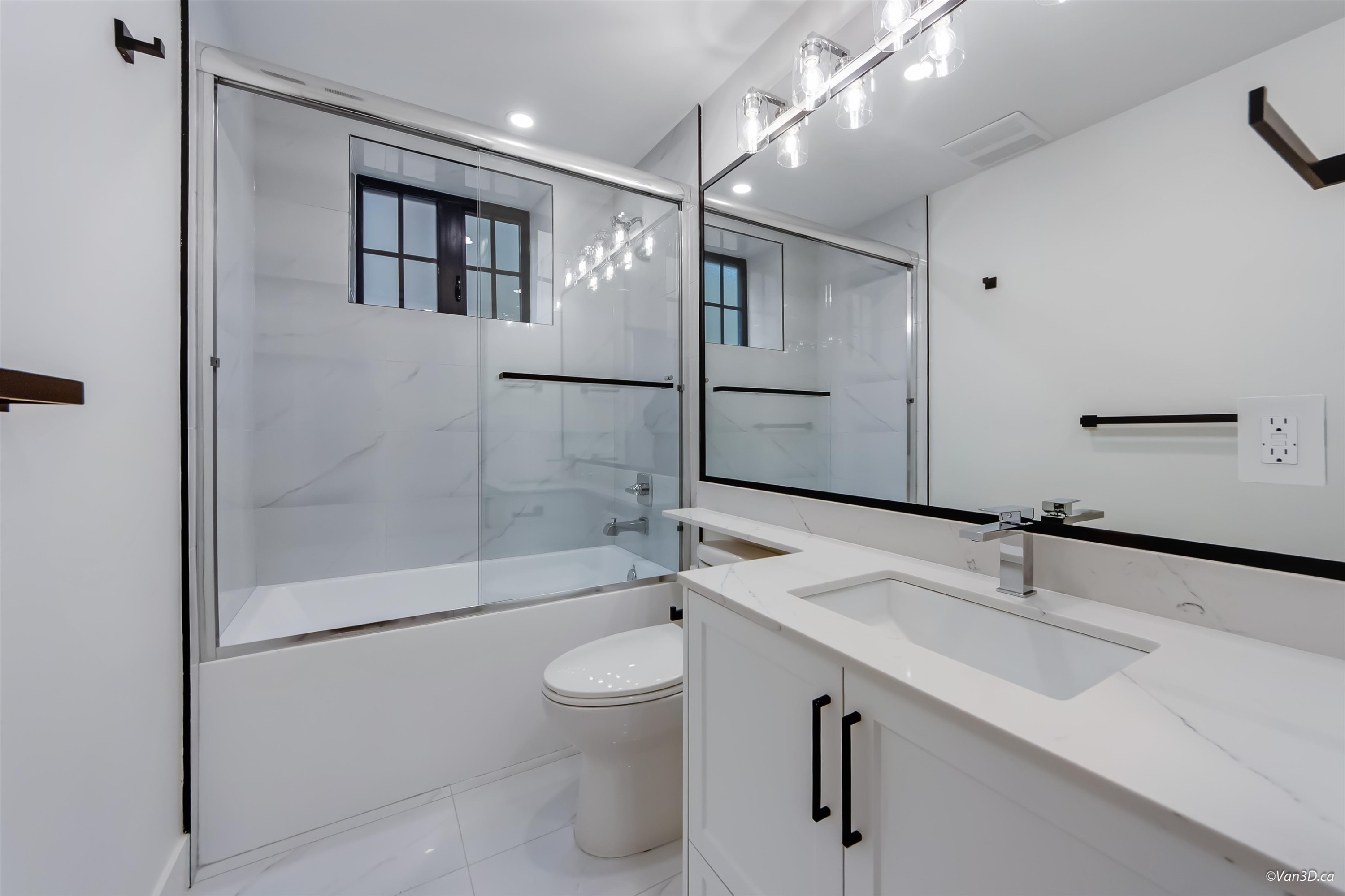 1347 64Th Avenue E, Vancouver, BC