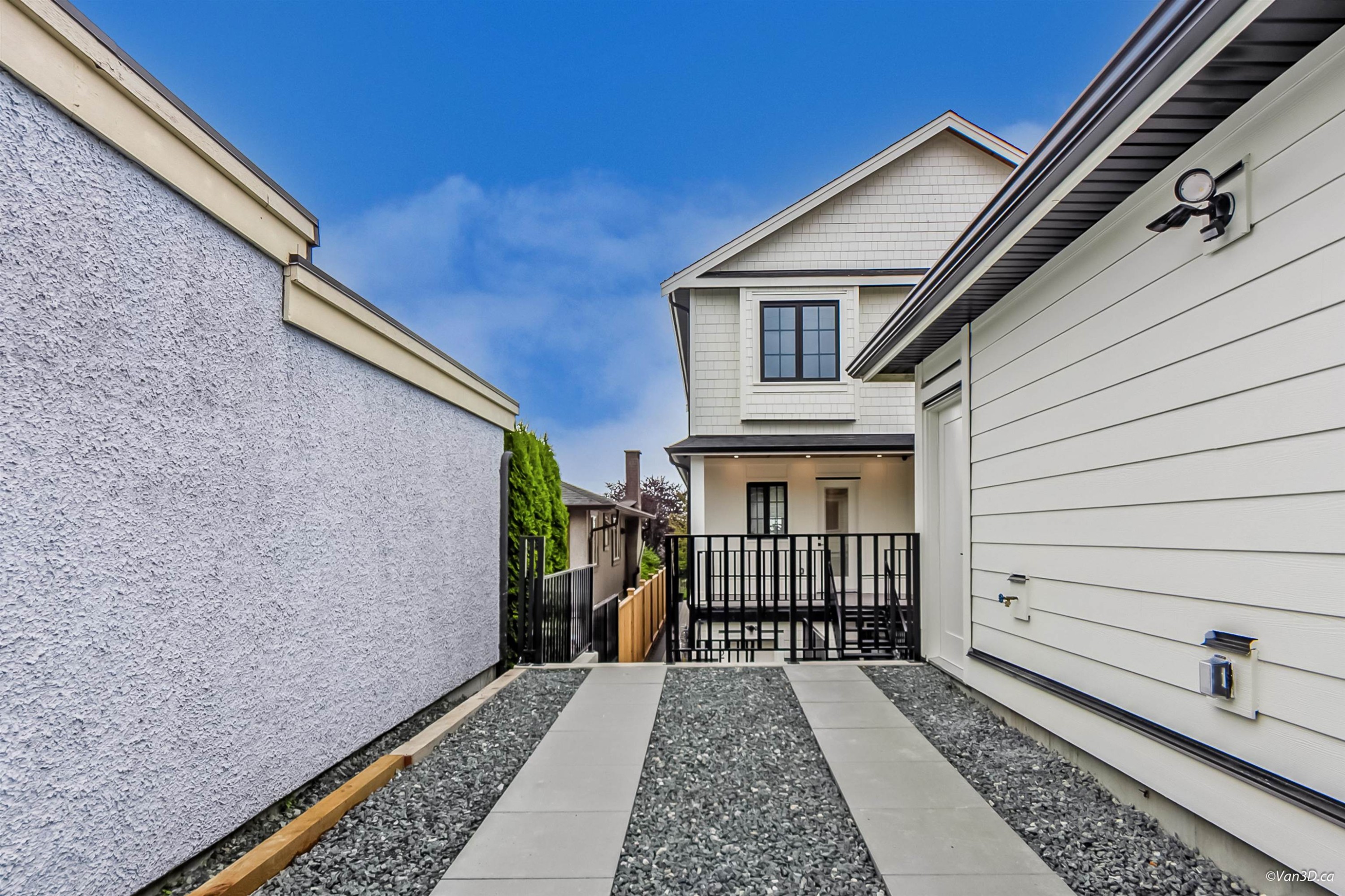 1347 64Th Avenue E, Vancouver, BC