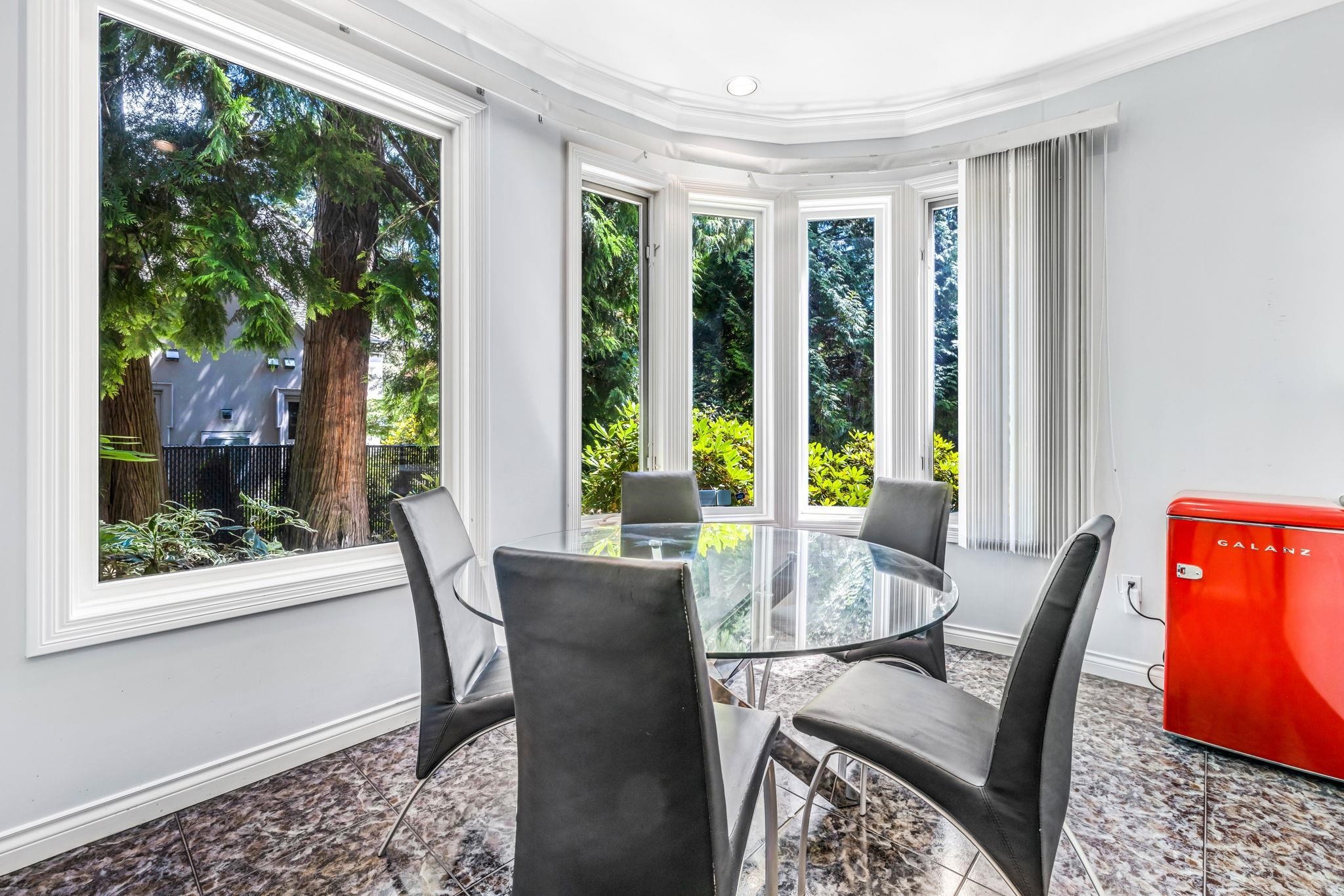 1569 35Th Avenue W, Vancouver, BC