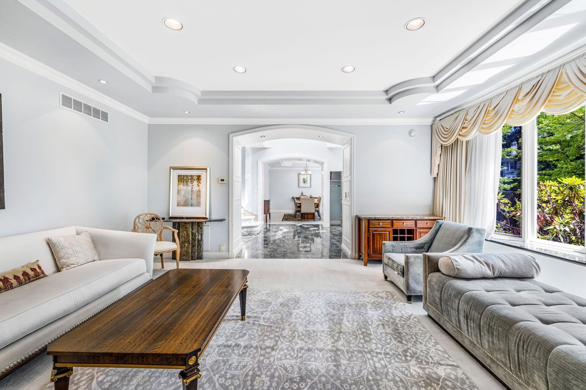 1569 35Th Avenue W, Vancouver, BC