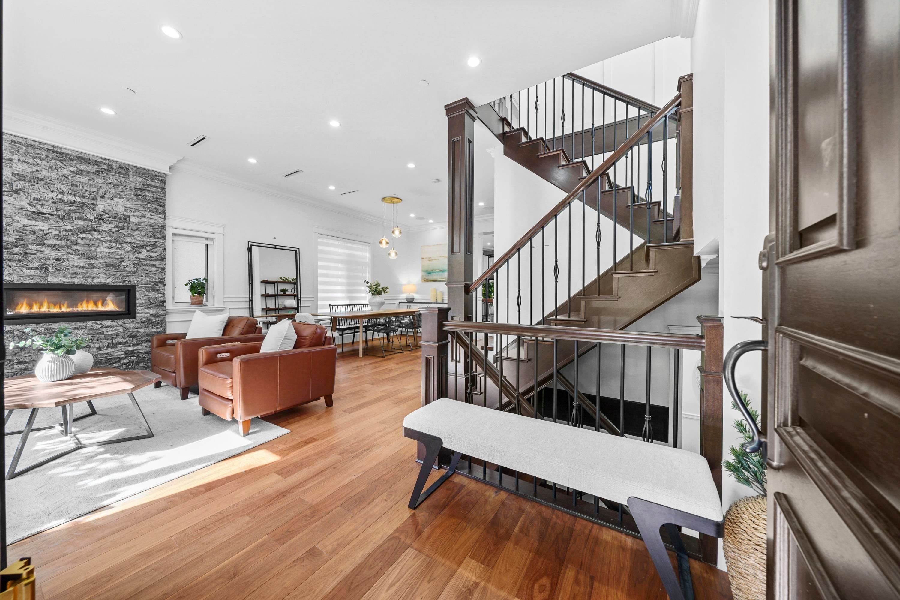 3339 27Th Avenue W, Vancouver, BC