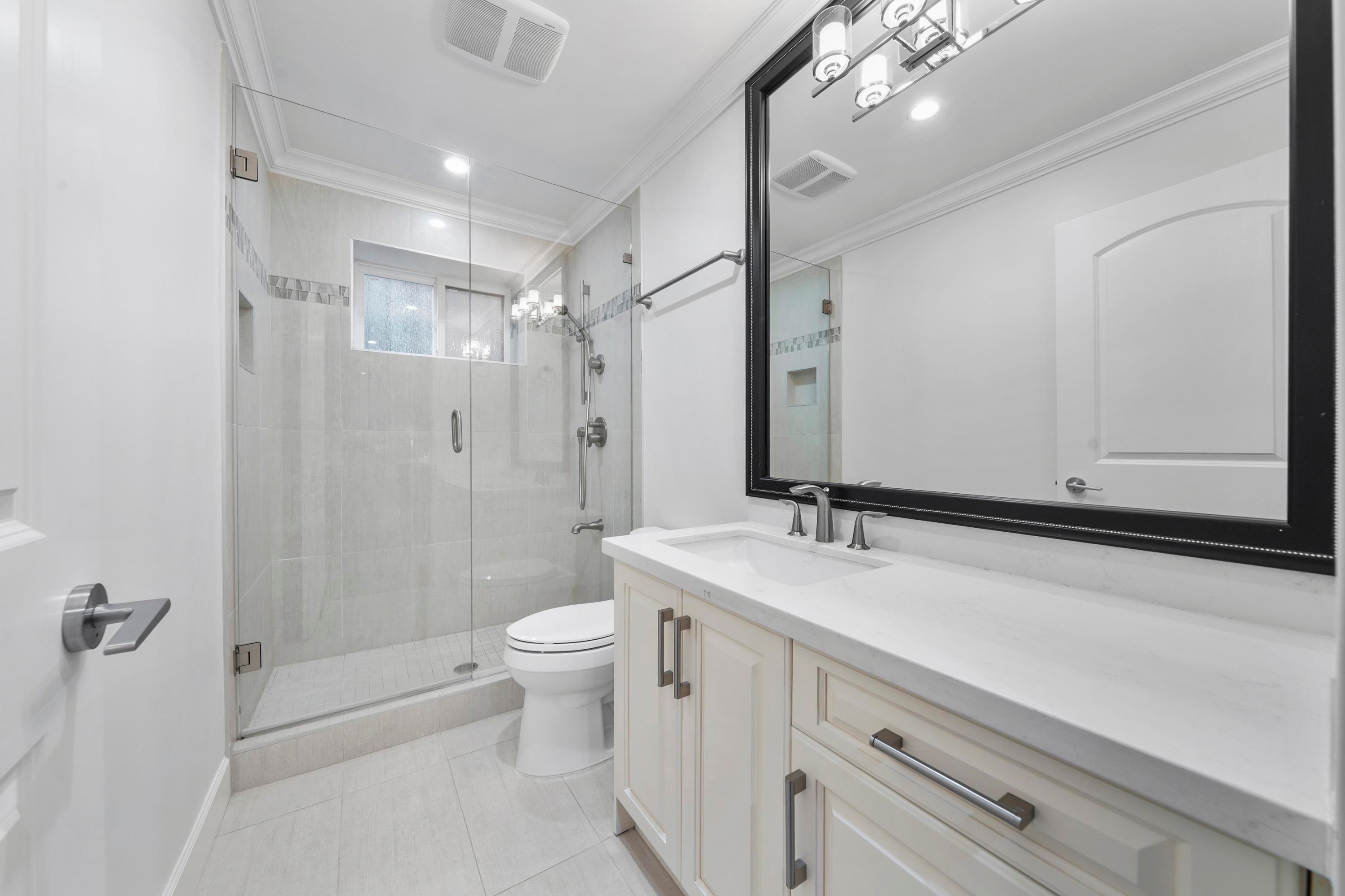 3339 27Th Avenue W, Vancouver, BC