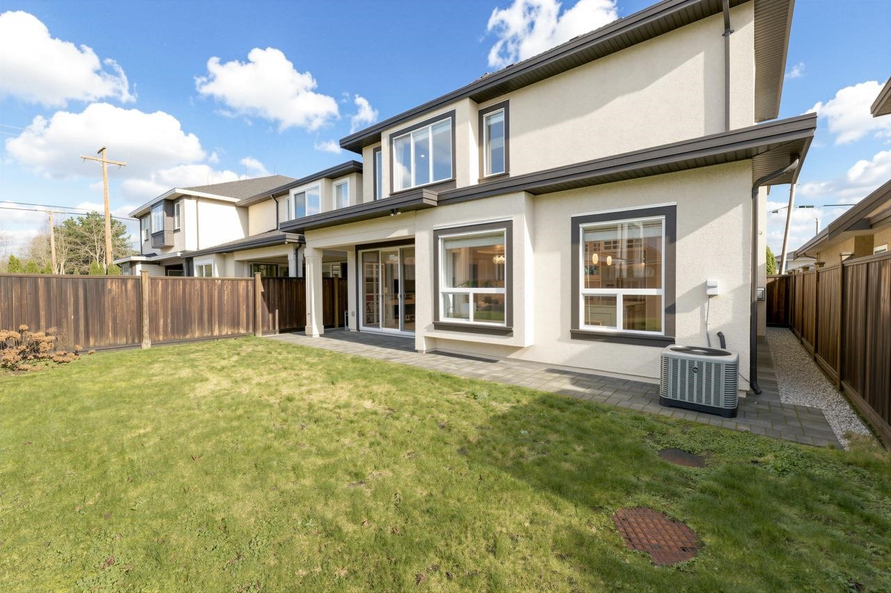 5028 Maple Road, Richmond, BC