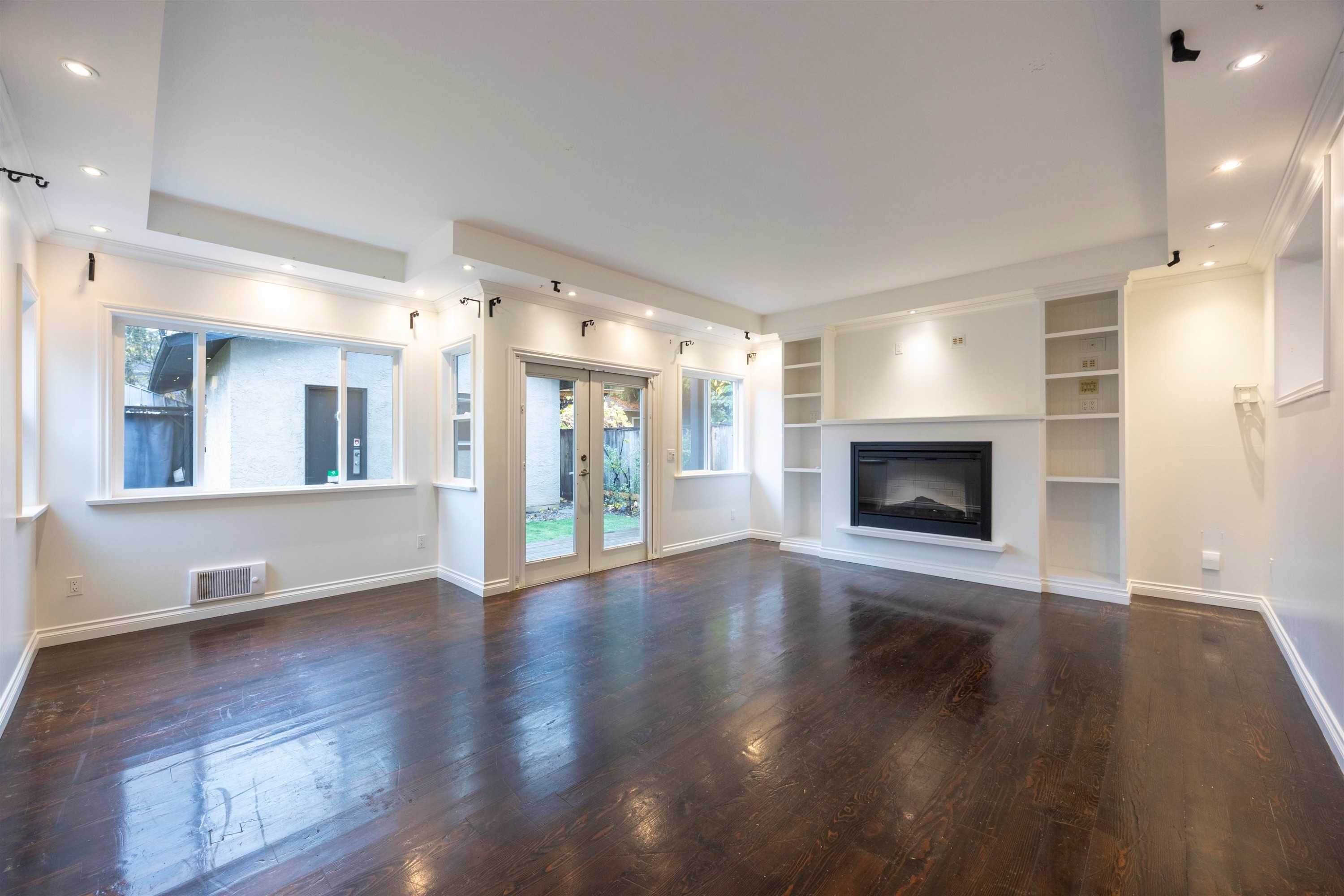 1927 Coquitlam Avenue, Port Coquitlam, BC