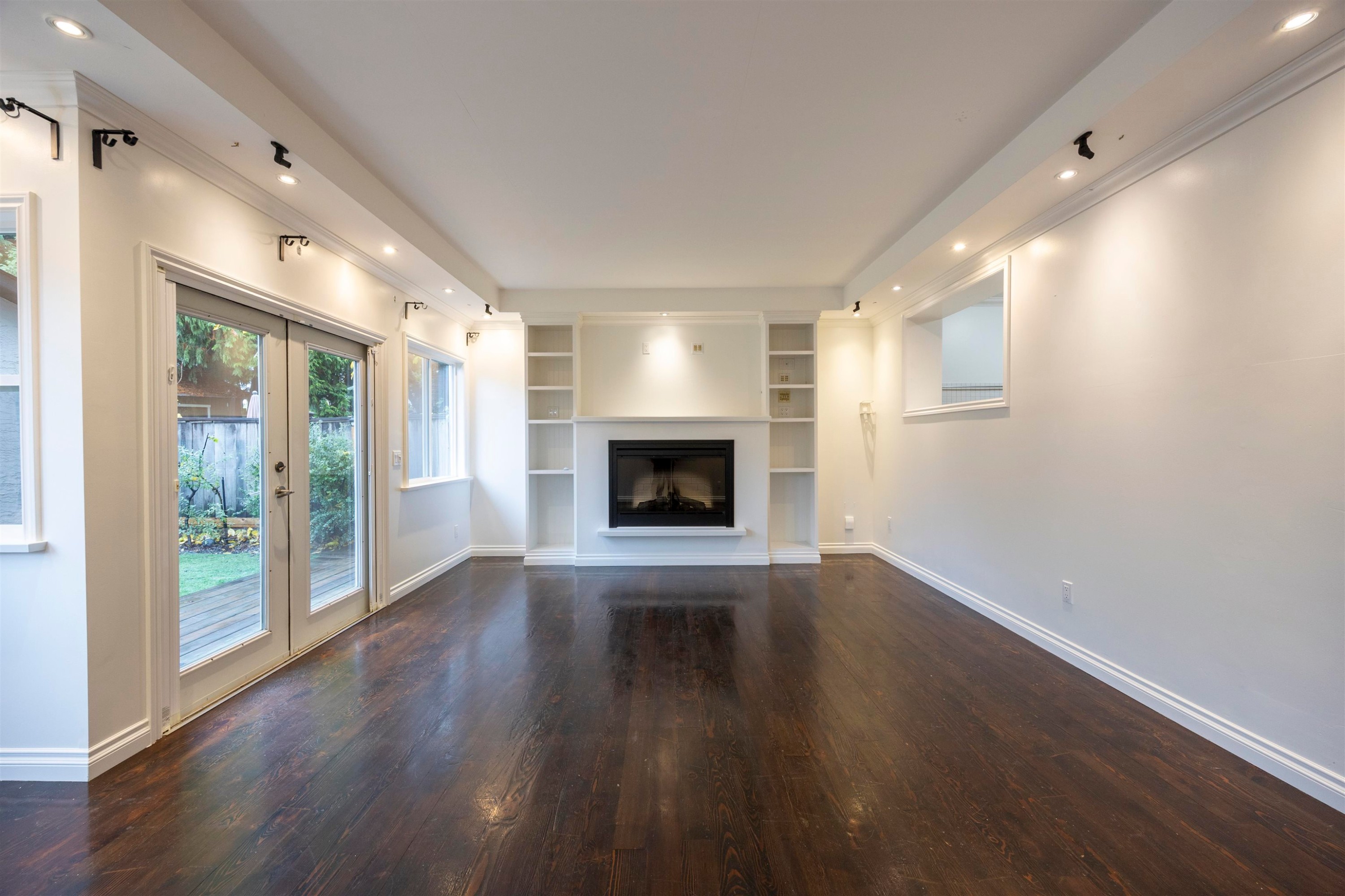 1927 Coquitlam Avenue, Port Coquitlam, BC