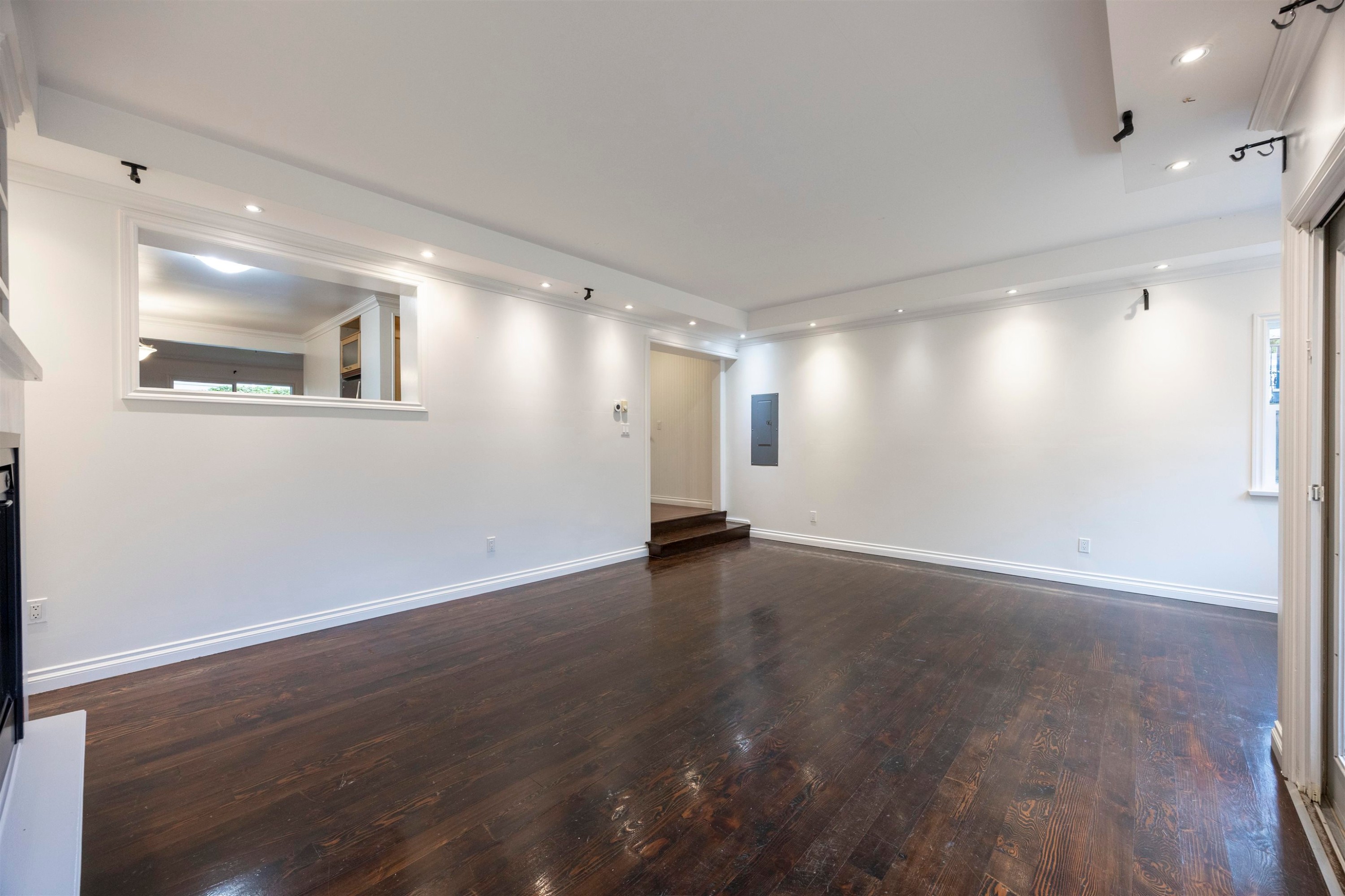 1927 Coquitlam Avenue, Port Coquitlam, BC