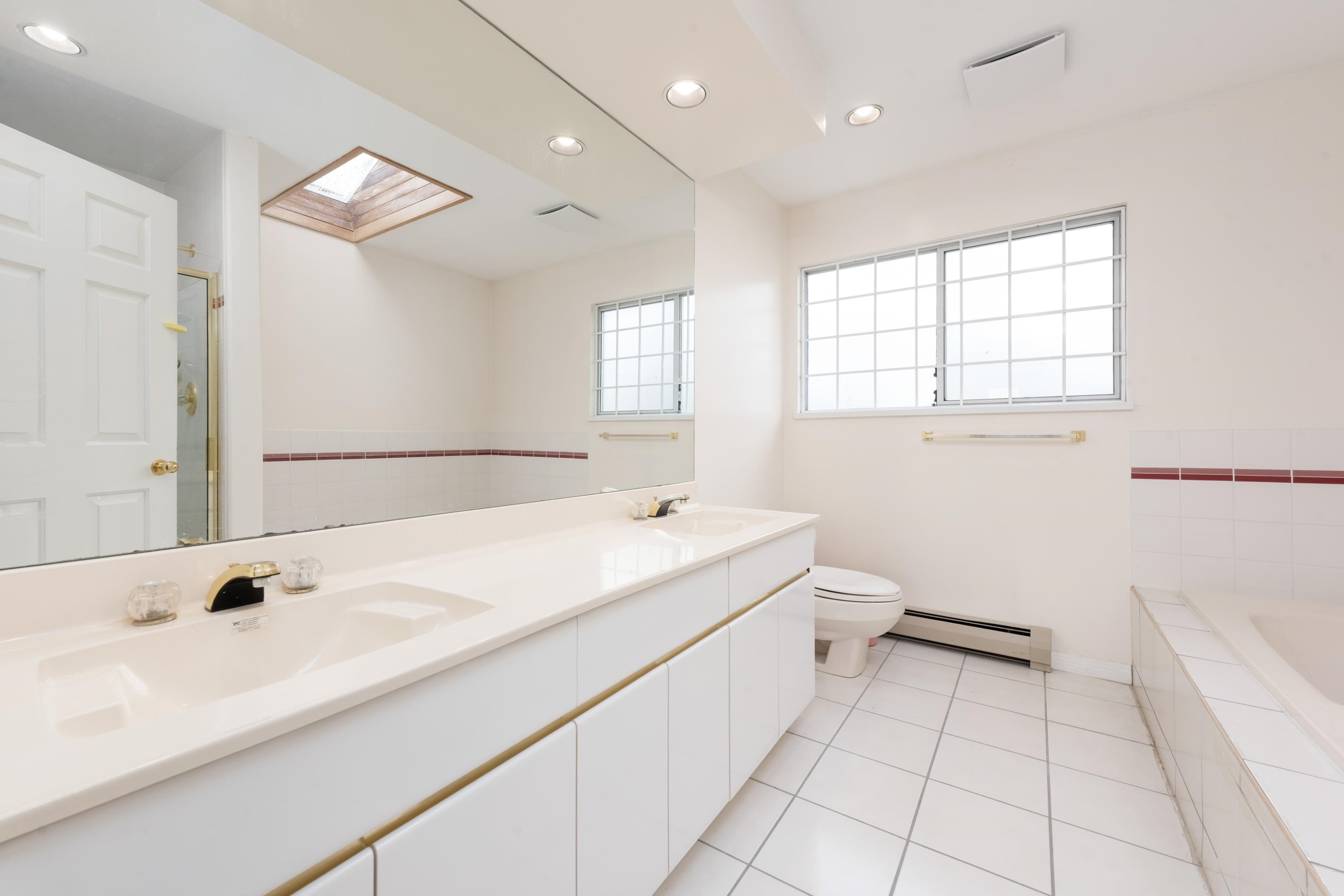 3606 Mckay Drive, Richmond, BC