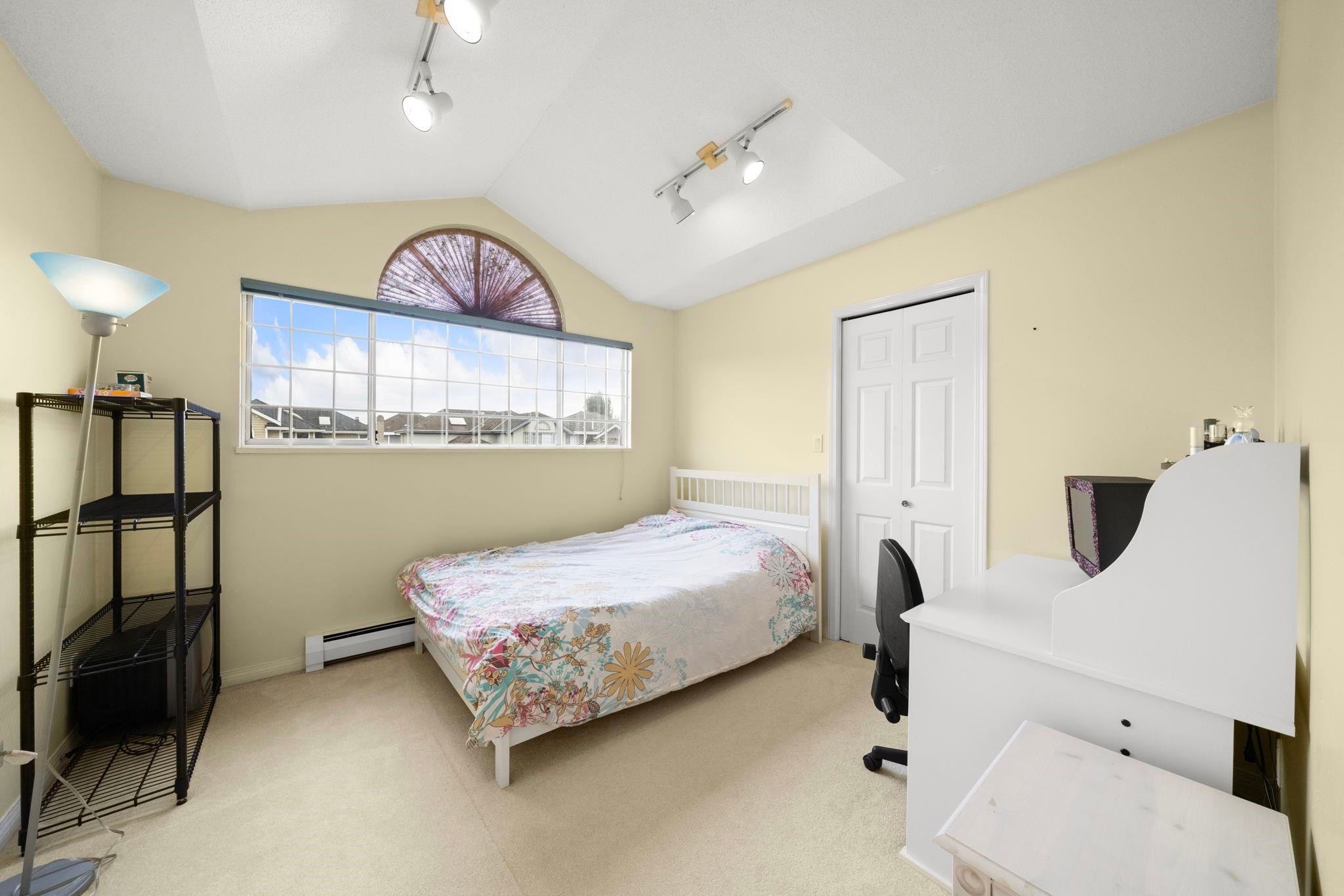 3606 Mckay Drive, Richmond, BC