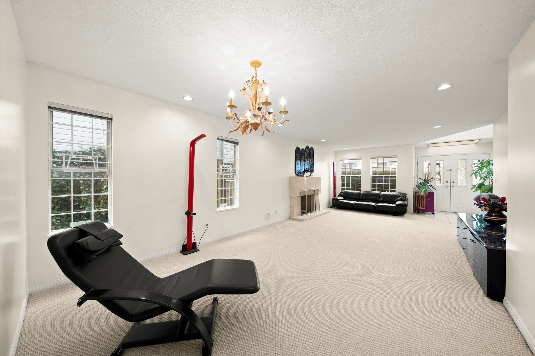 3606 Mckay Drive, Richmond, BC