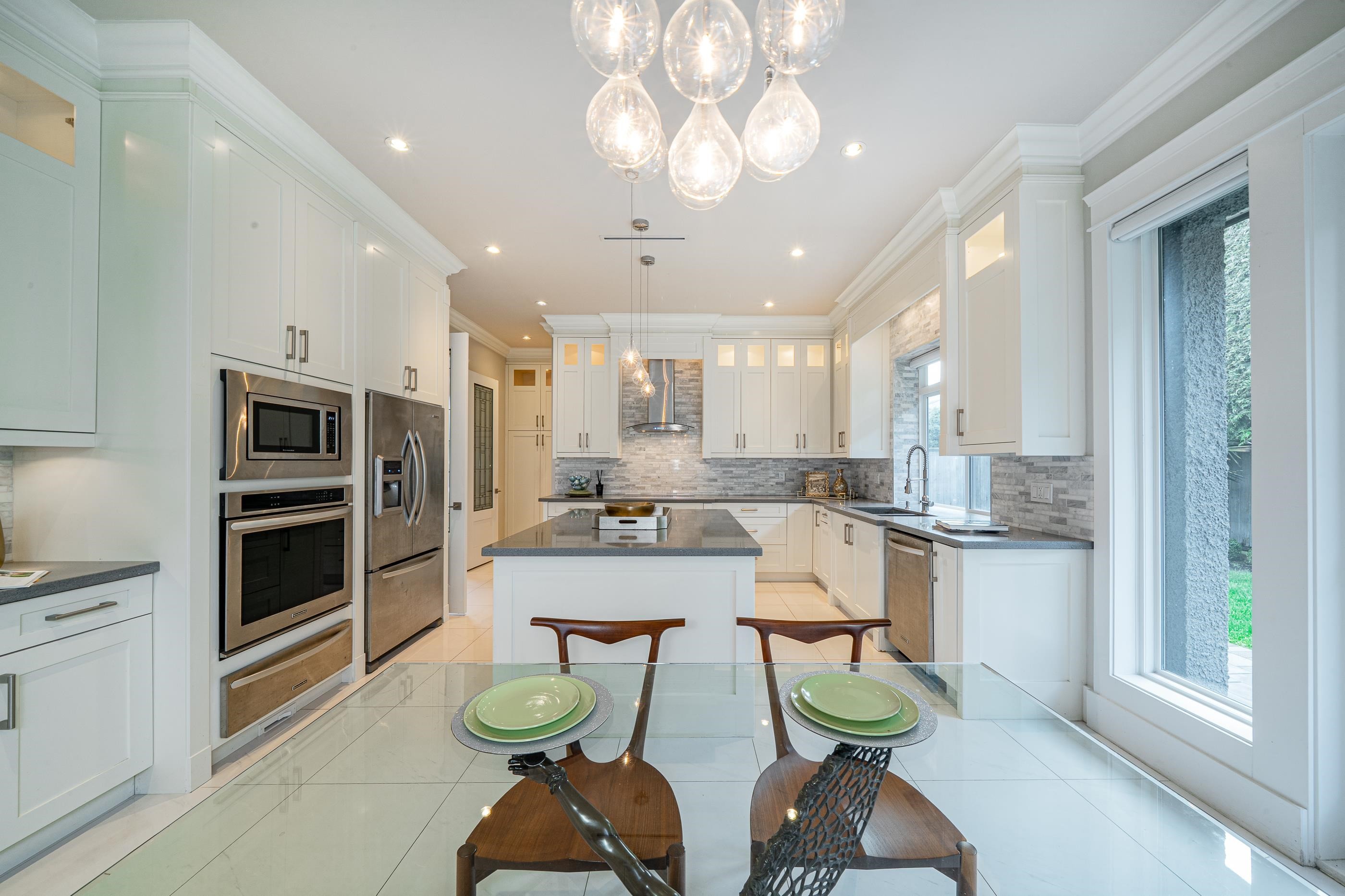 9240 Chapmond Crescent, Richmond, BC