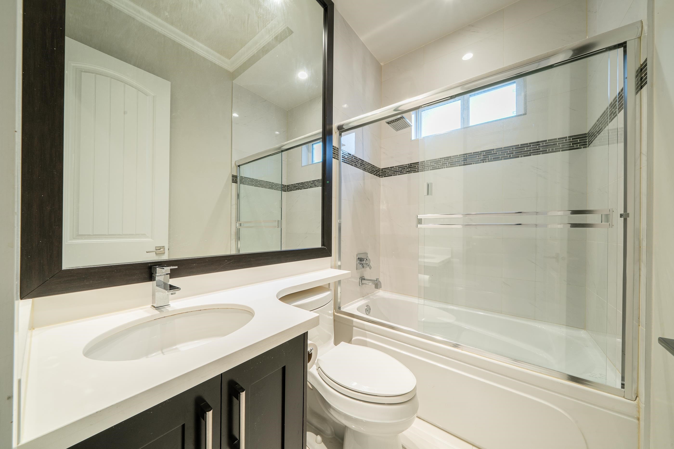 9240 Chapmond Crescent, Richmond, BC