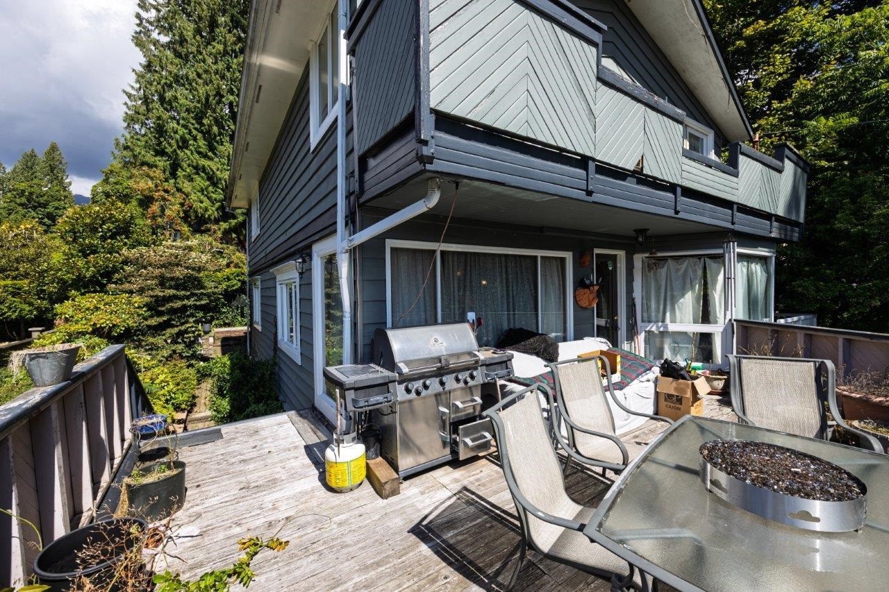 368 Kings Road E, North Vancouver, BC
