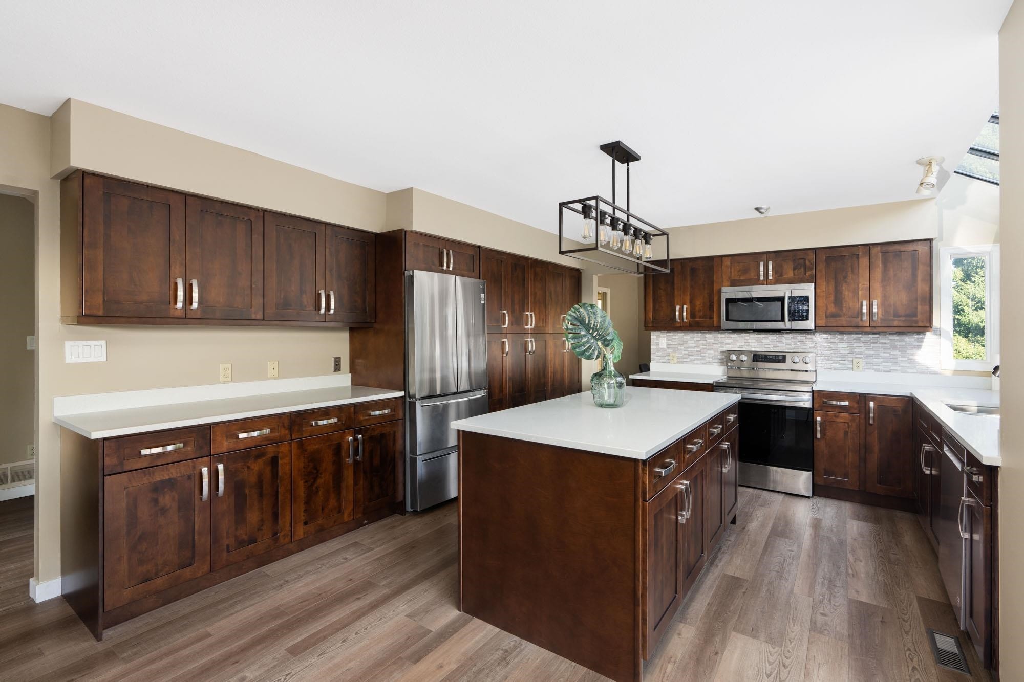 5162 Alderfeild Place, West Vancouver, BC