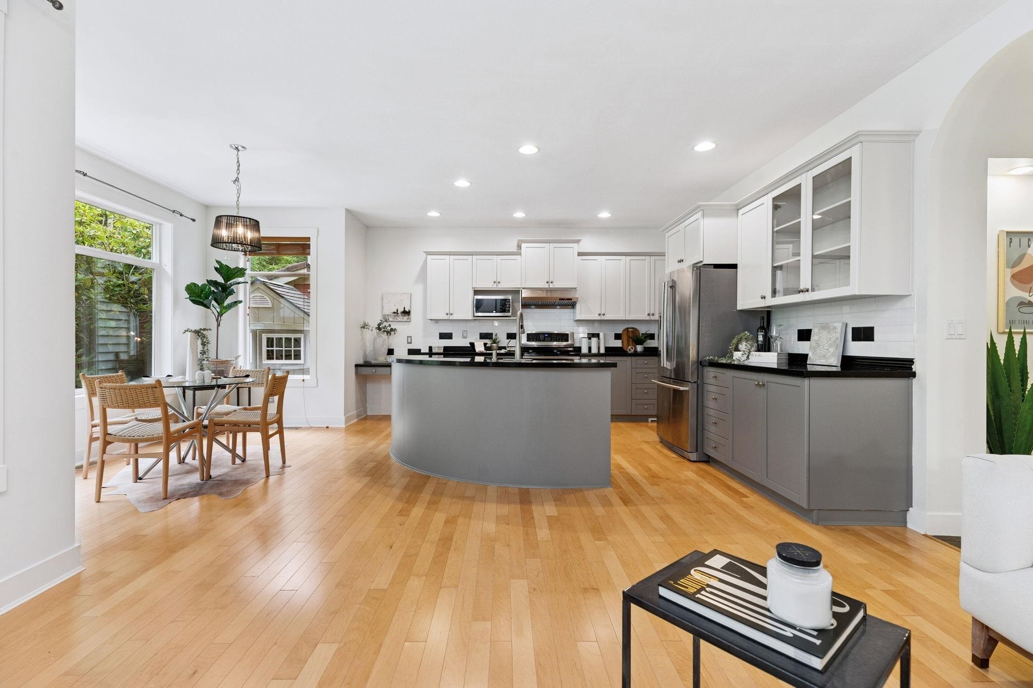 1855 Parkway Boulevard, Coquitlam, BC