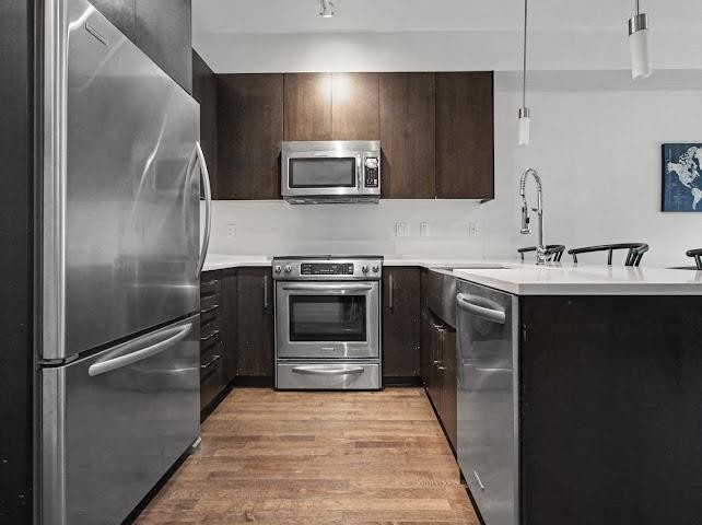 1605-8485 New Haven Close, Burnaby, BC