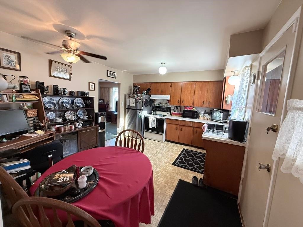 3539 Handley Crescent, Port Coquitlam, BC