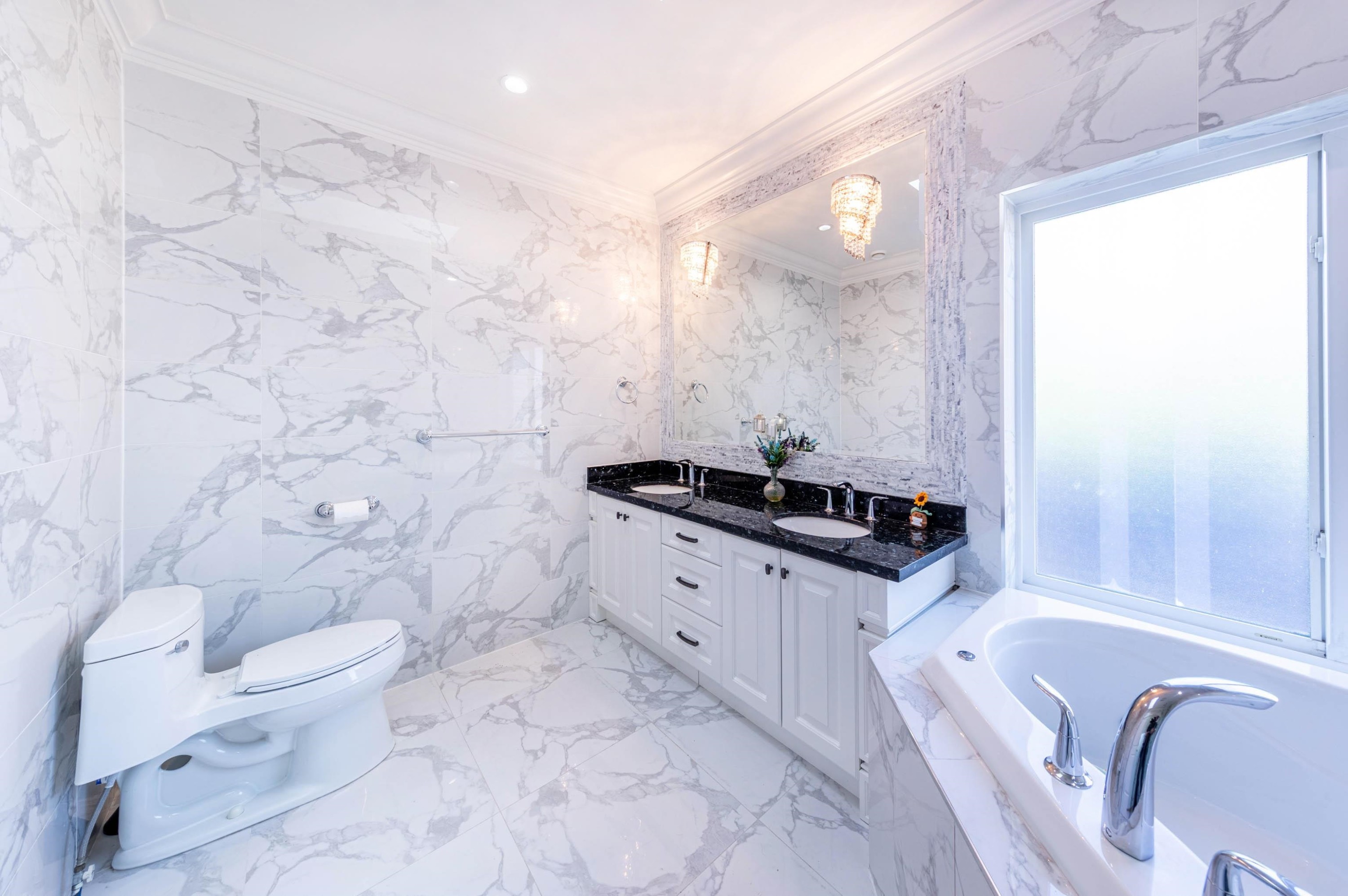 9631 Saunders Road, Richmond, BC