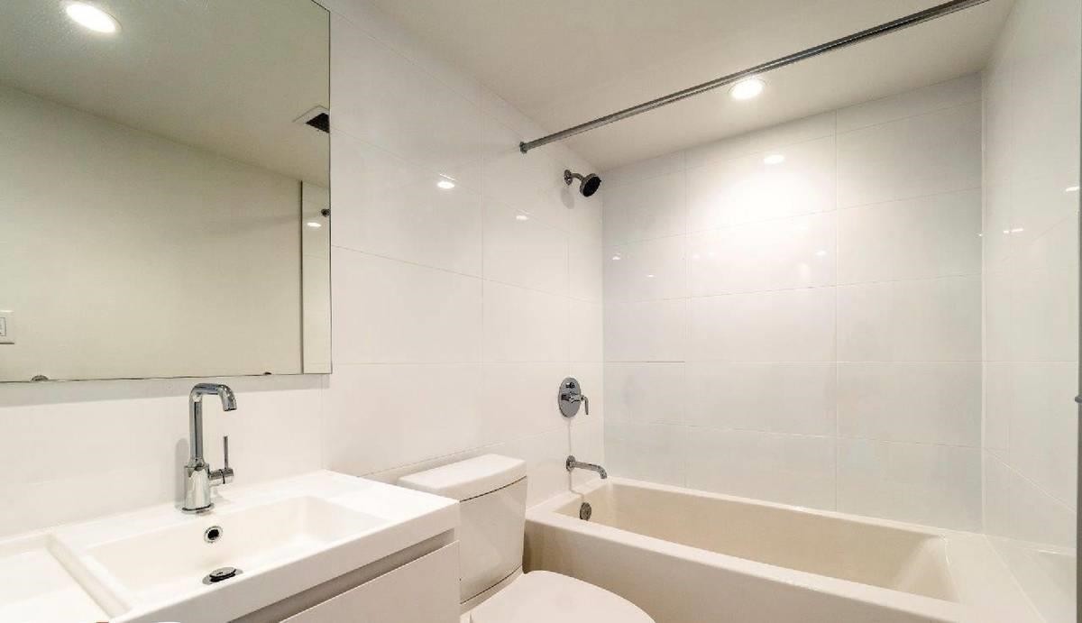 1133 Hornby Street, Vancouver, BC