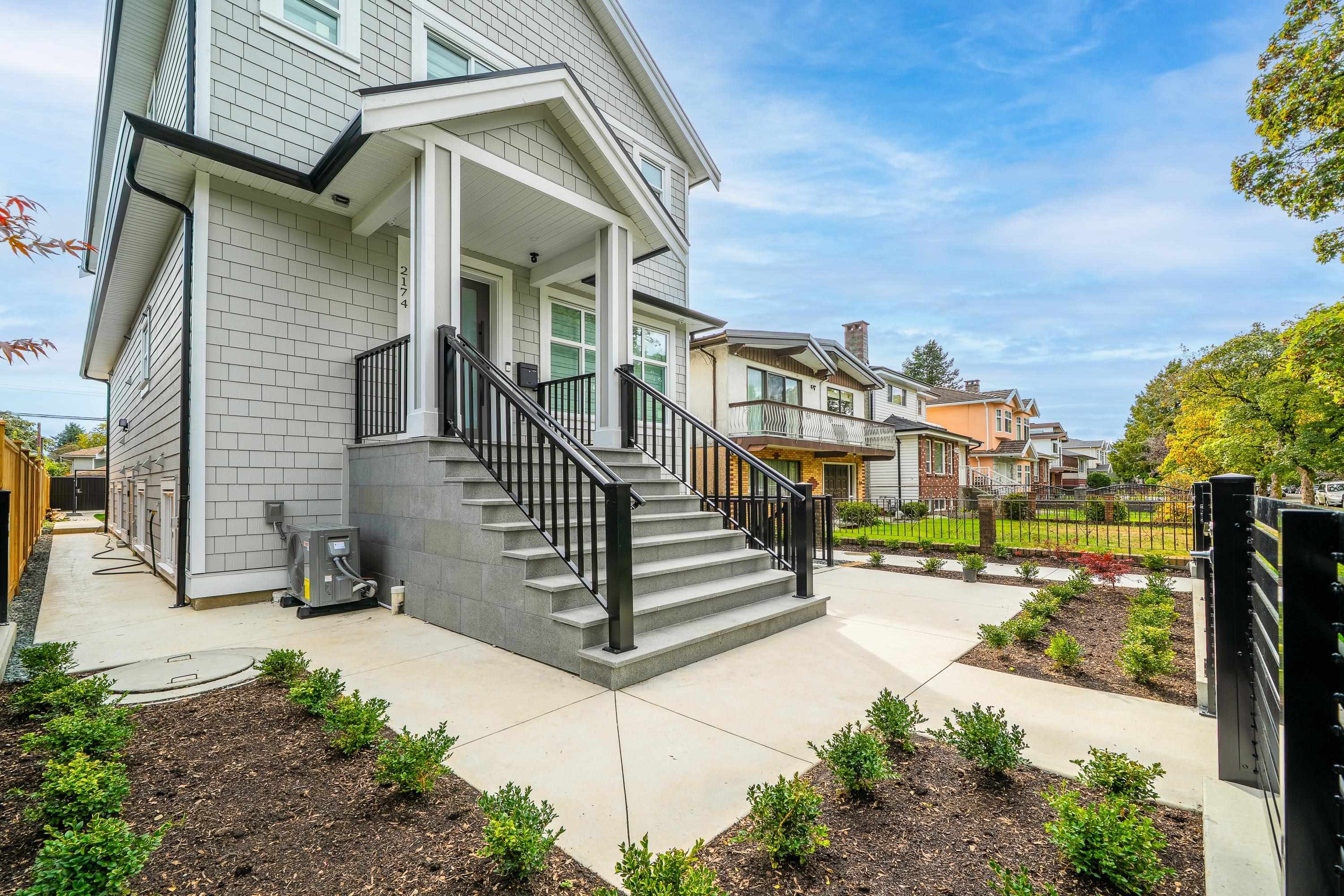 2174 46Th Avenue E, Vancouver, BC