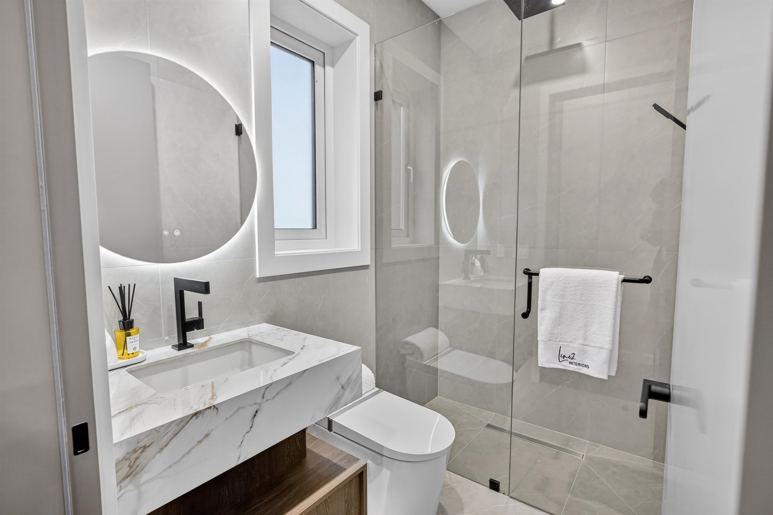 3546 35Th Avenue W, Vancouver, BC