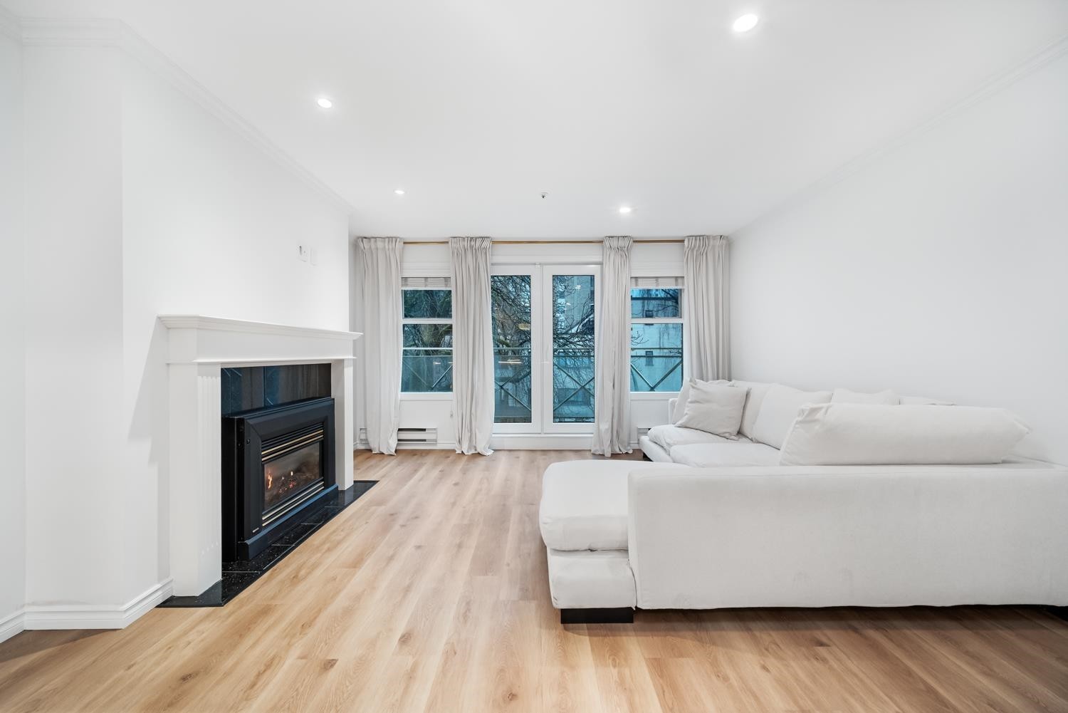 1407 Pendrell Street, Vancouver, BC