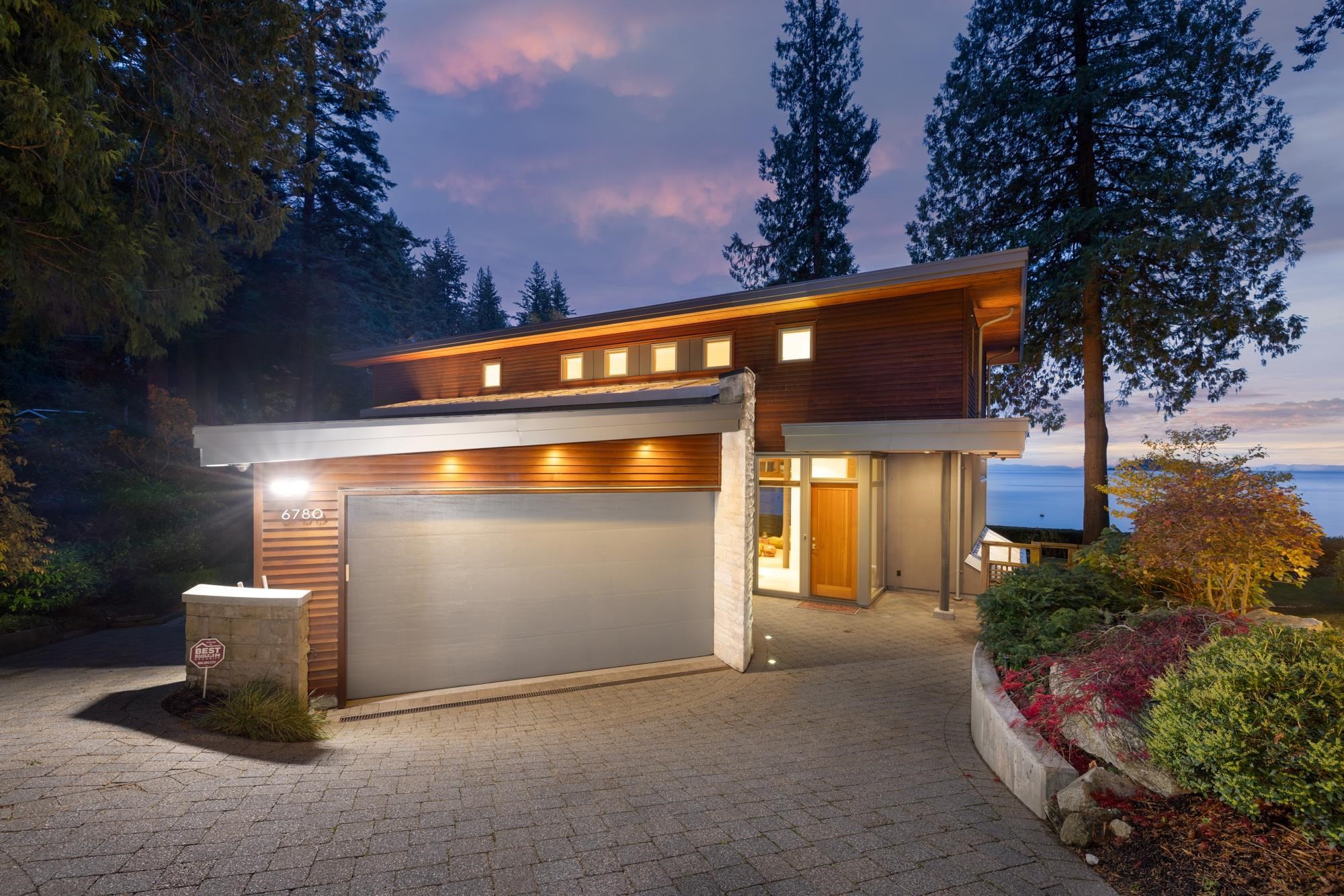 6780 Batchelor Bay Place, West Vancouver, BC