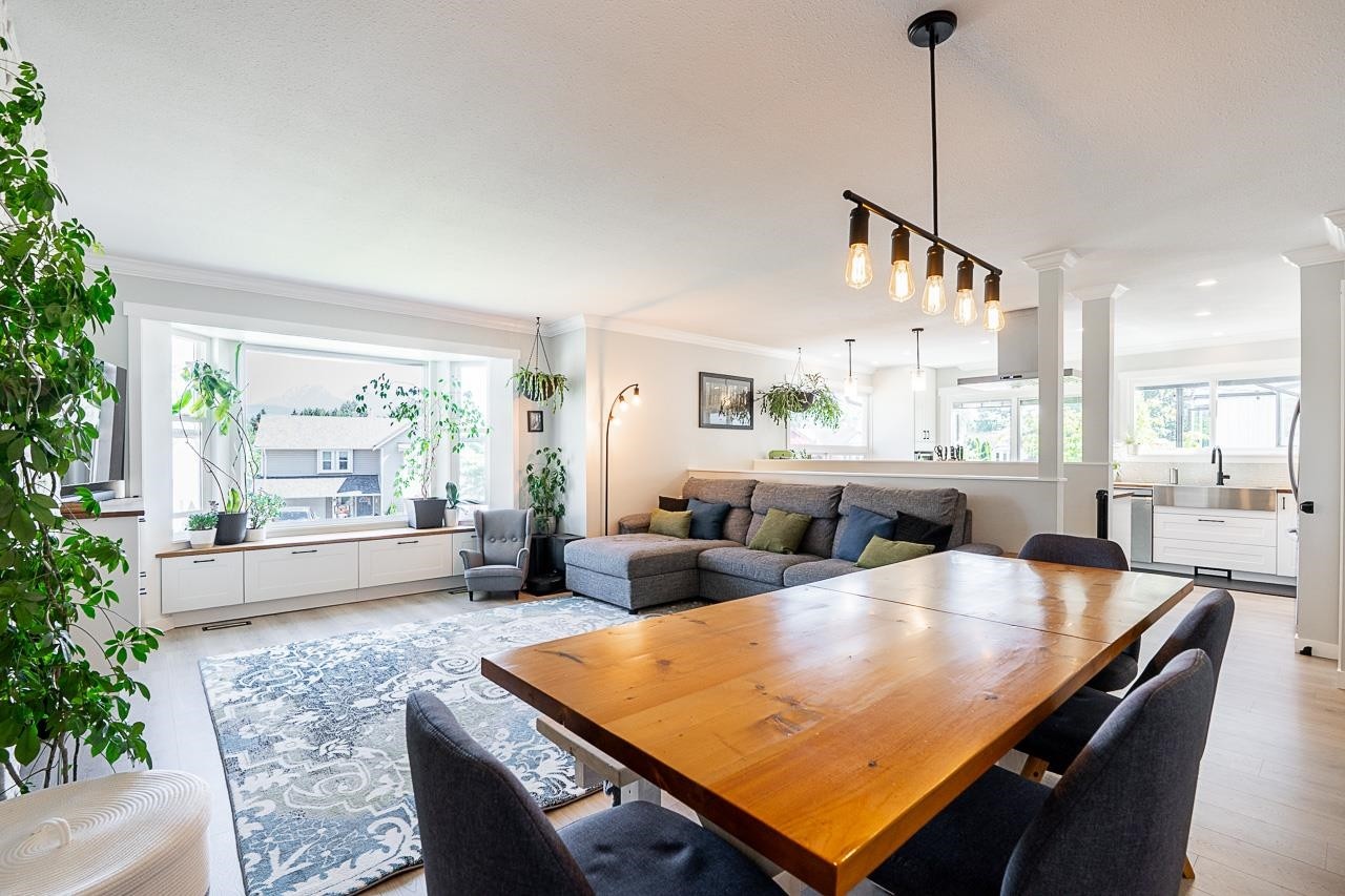 22534 Kendrick Loop, Maple Ridge, BC