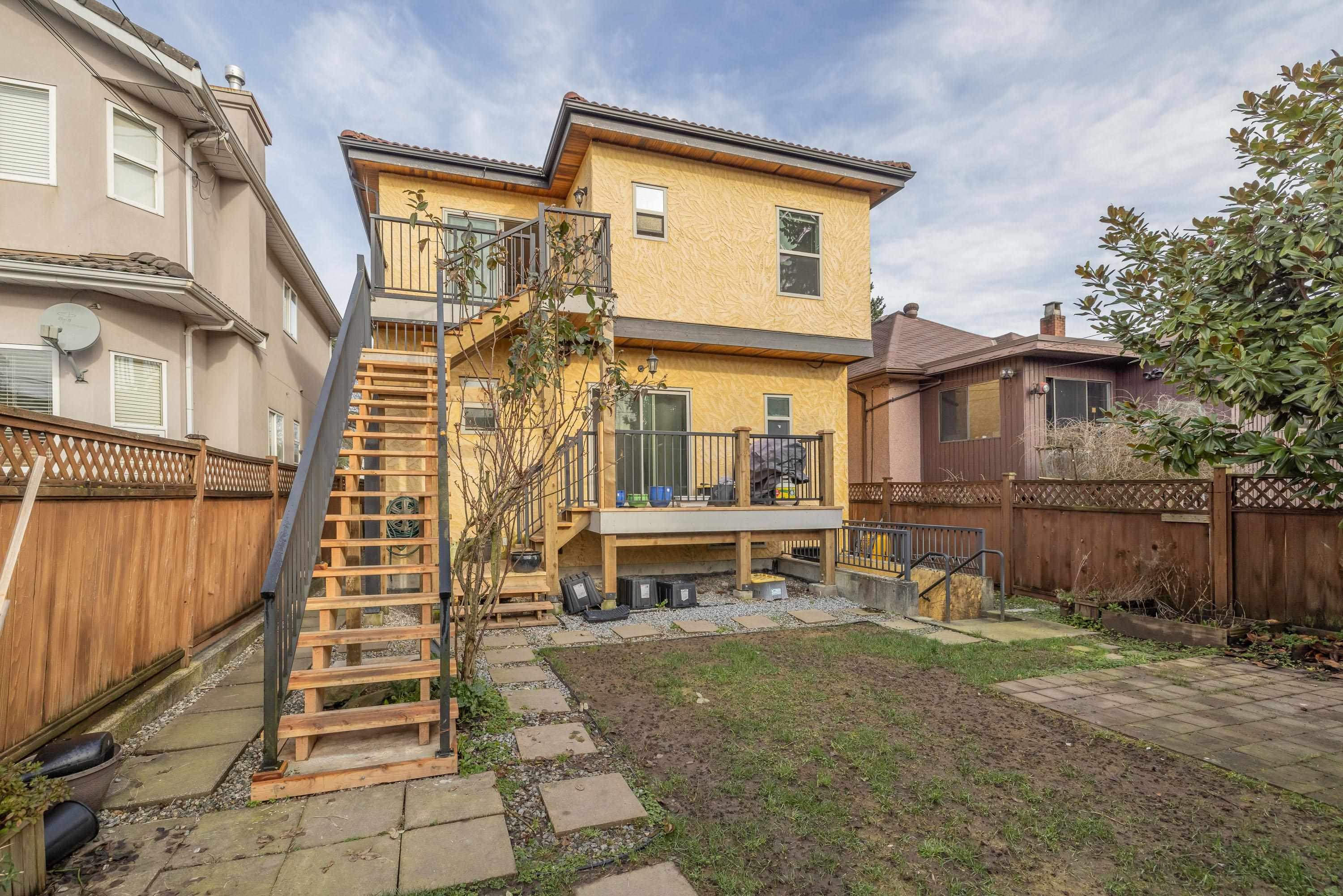 2638 Charles Street, Vancouver, BC
