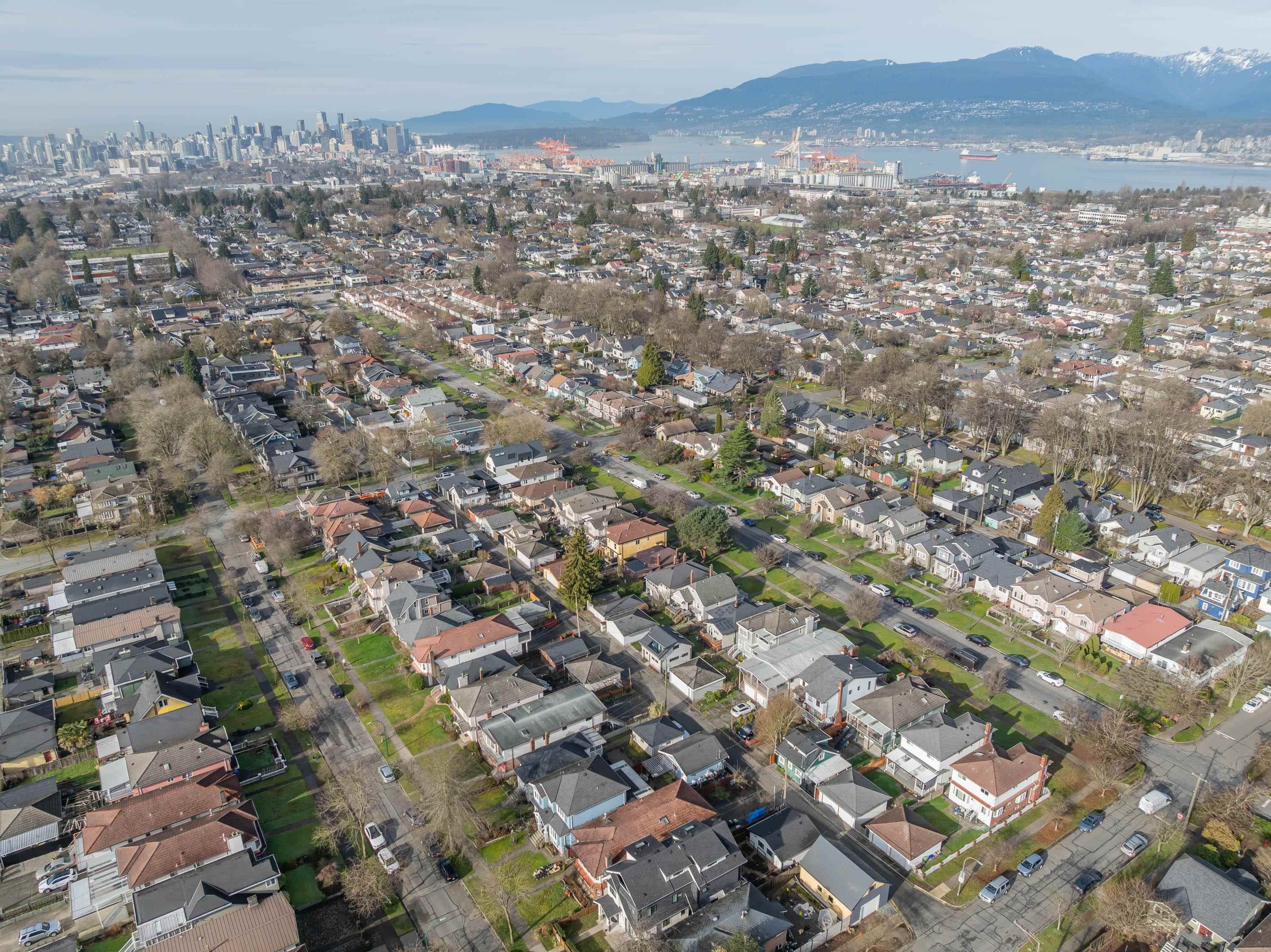 2638 Charles Street, Vancouver, BC