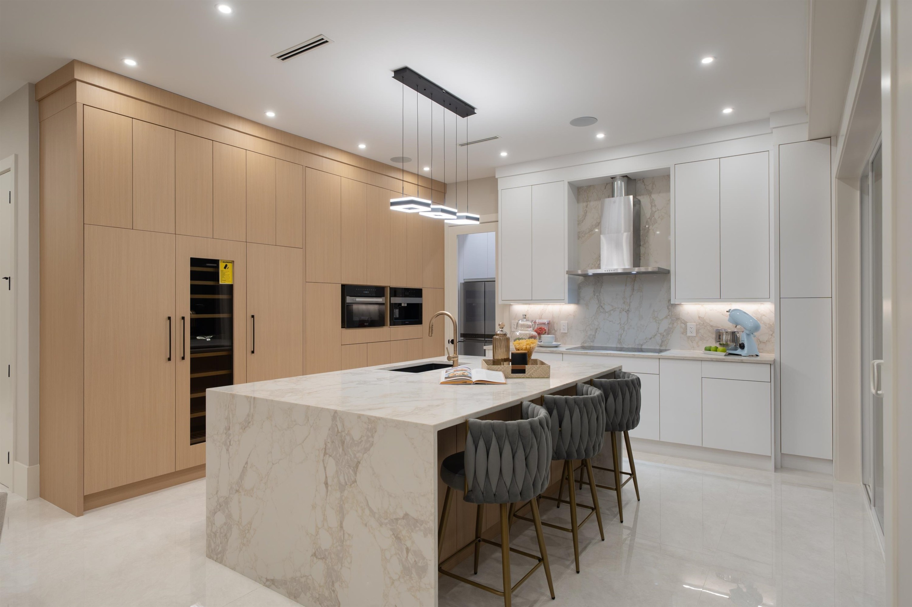 8060 Minler Road, Richmond, BC