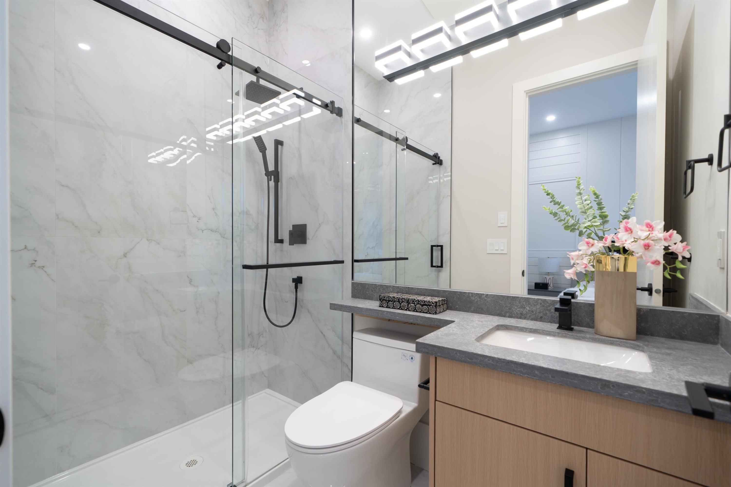 8060 Minler Road, Richmond, BC