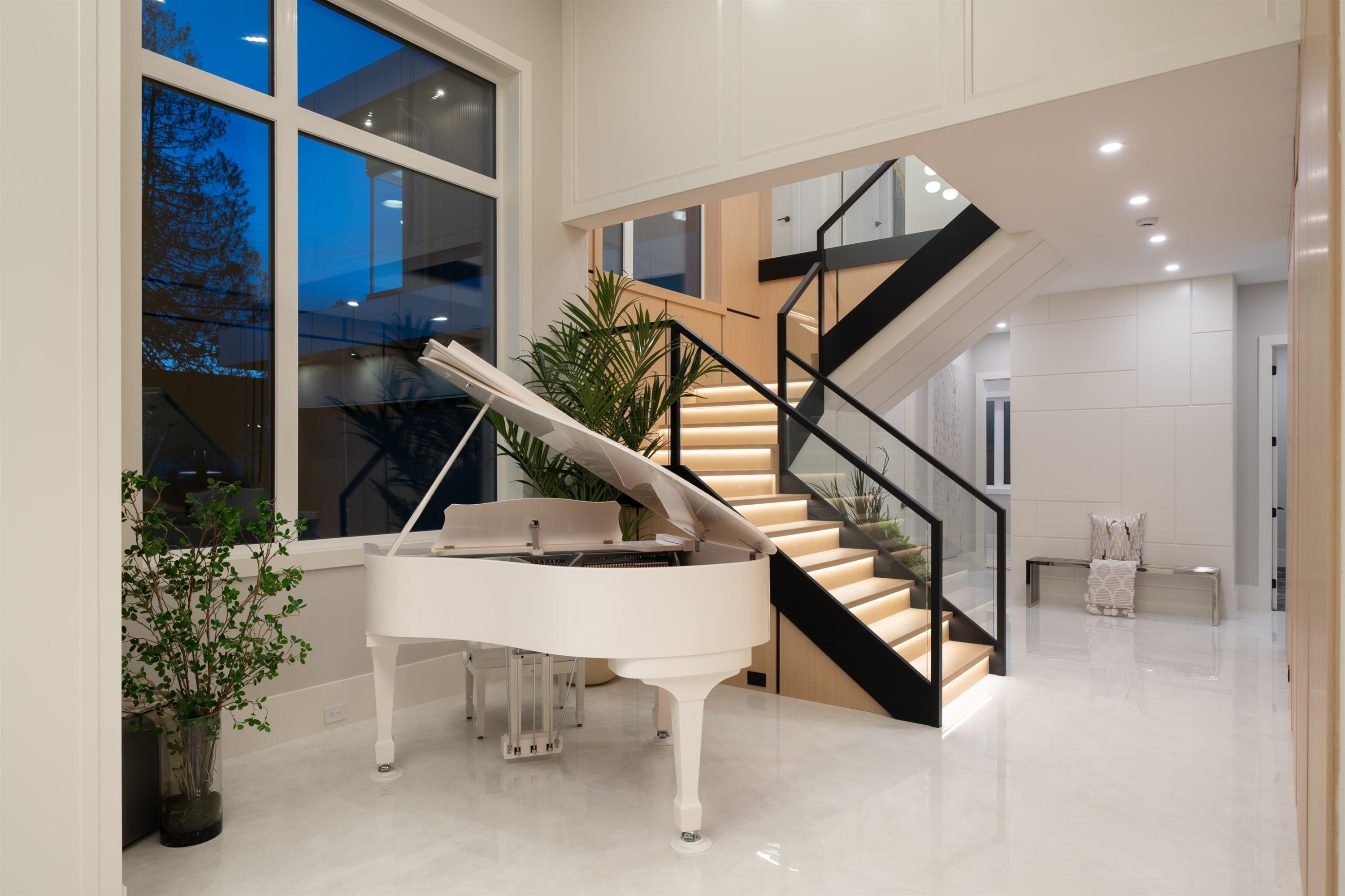 8060 Minler Road, Richmond, BC