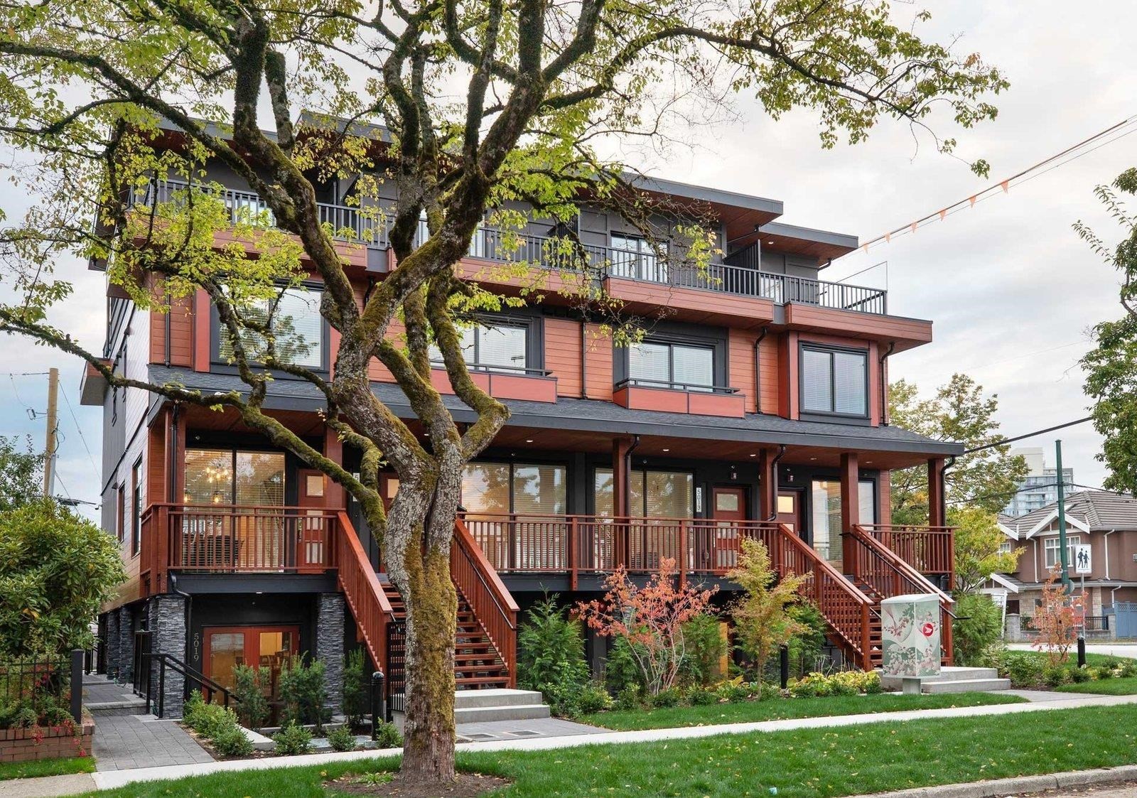 2488 34Th Avenue E, Vancouver, BC