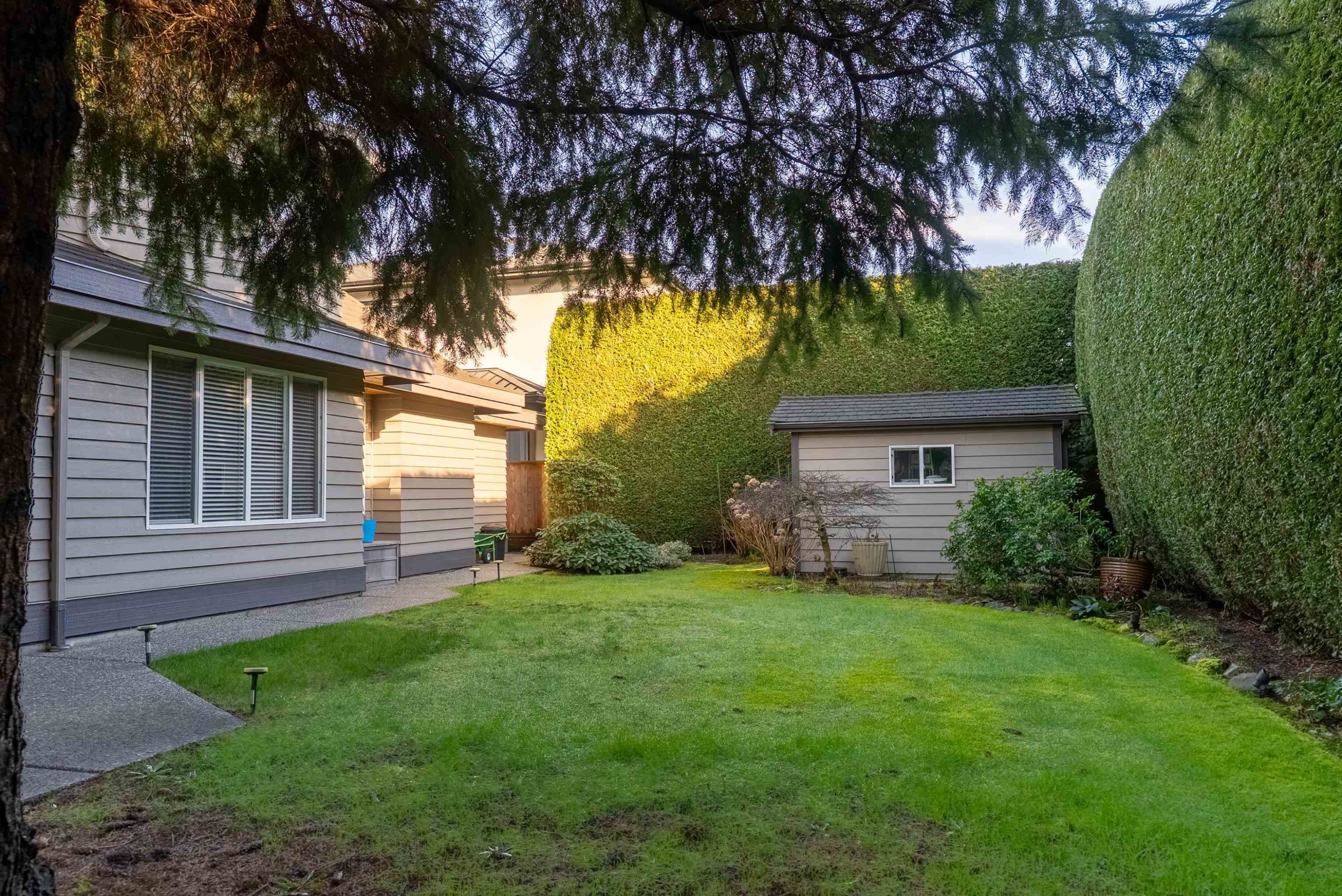 9671 Heather Place, Richmond, BC