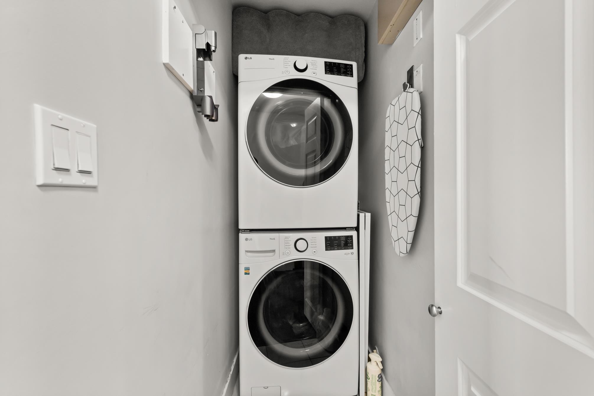 1407 28Th Avenue E, Vancouver, BC