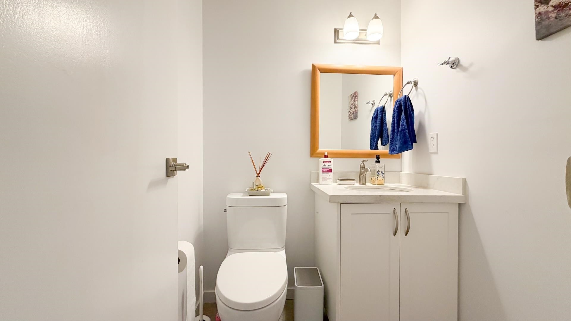 7438 Echo Place, Vancouver, BC