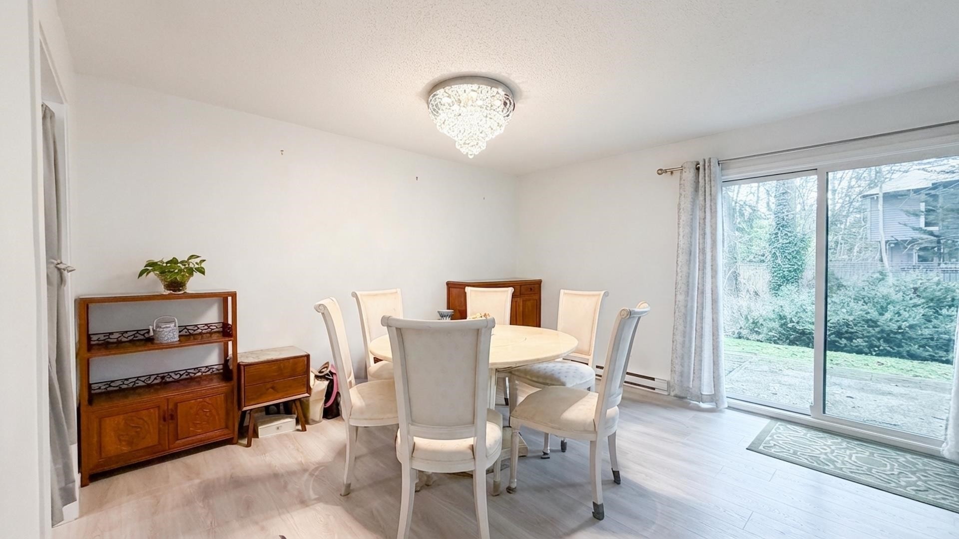 7438 Echo Place, Vancouver, BC