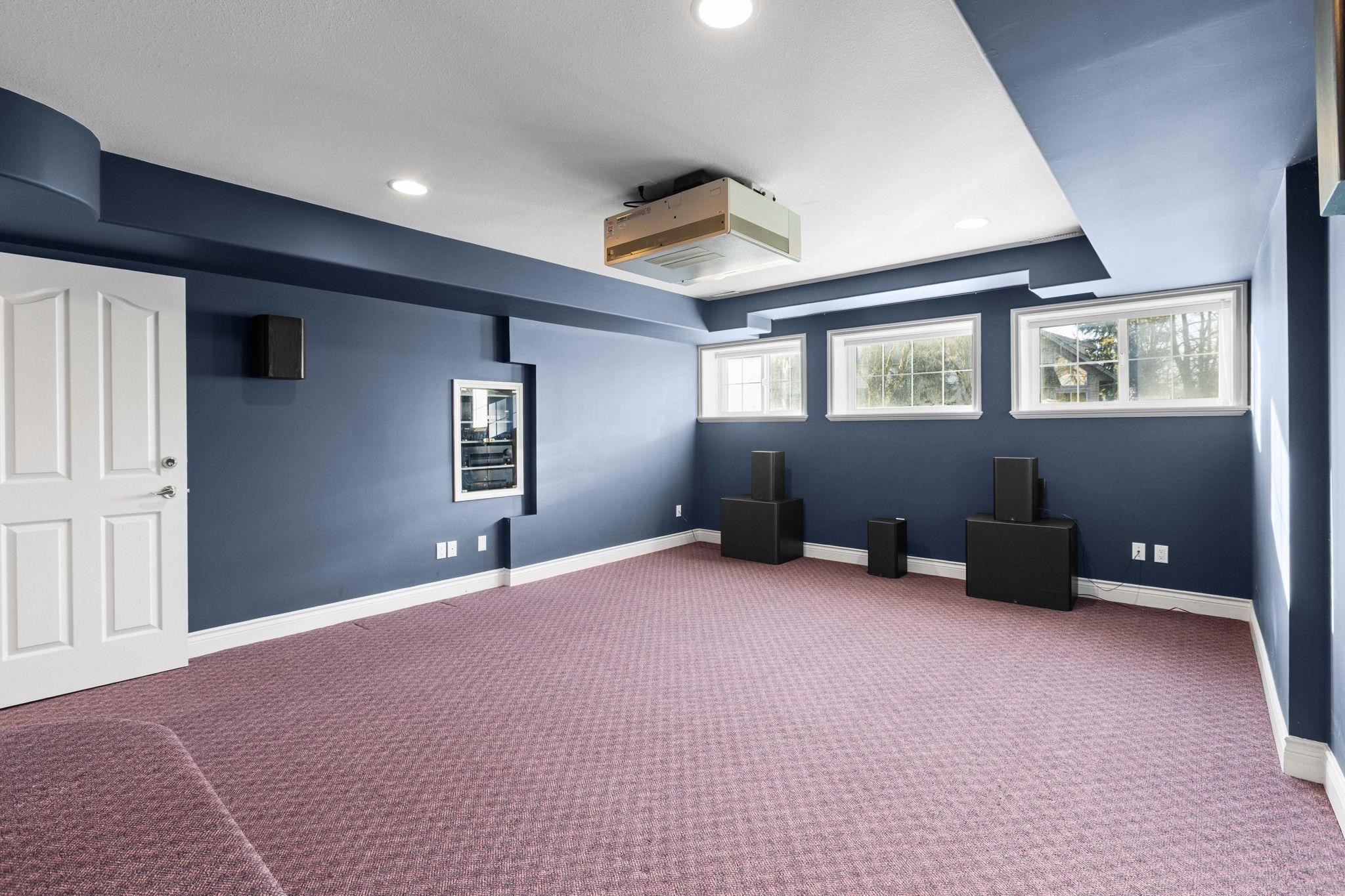 1501 Parkway Boulevard, Coquitlam, BC