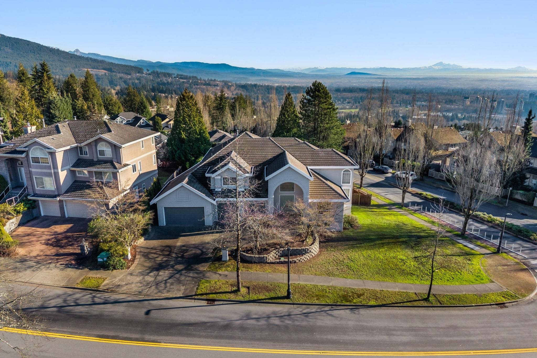 1501 Parkway Boulevard, Coquitlam, BC