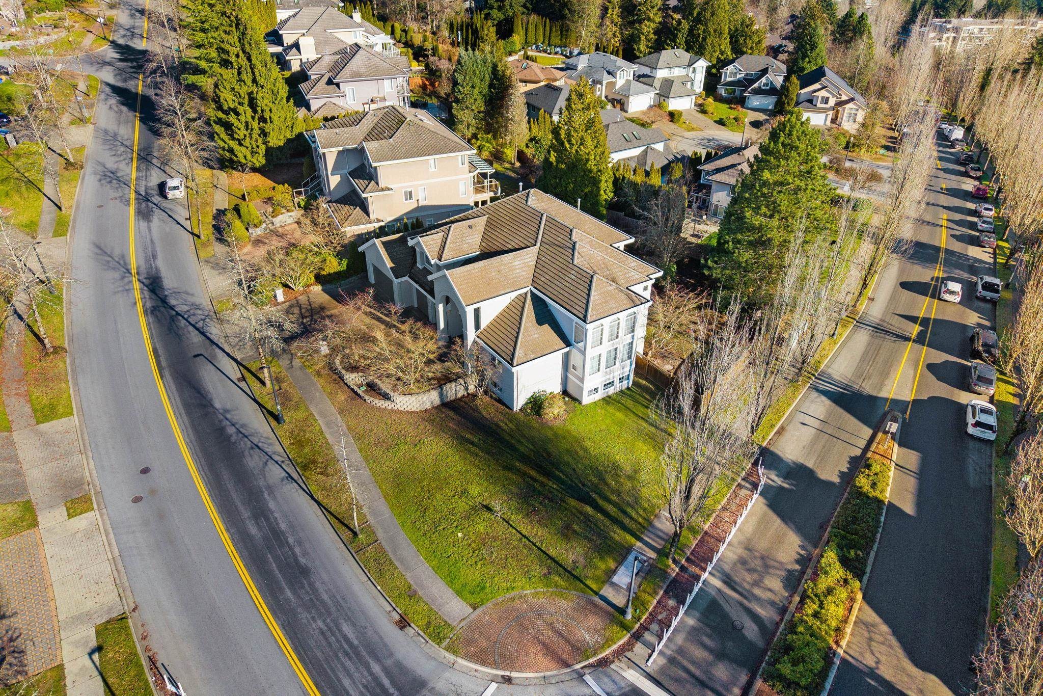 1501 Parkway Boulevard, Coquitlam, BC