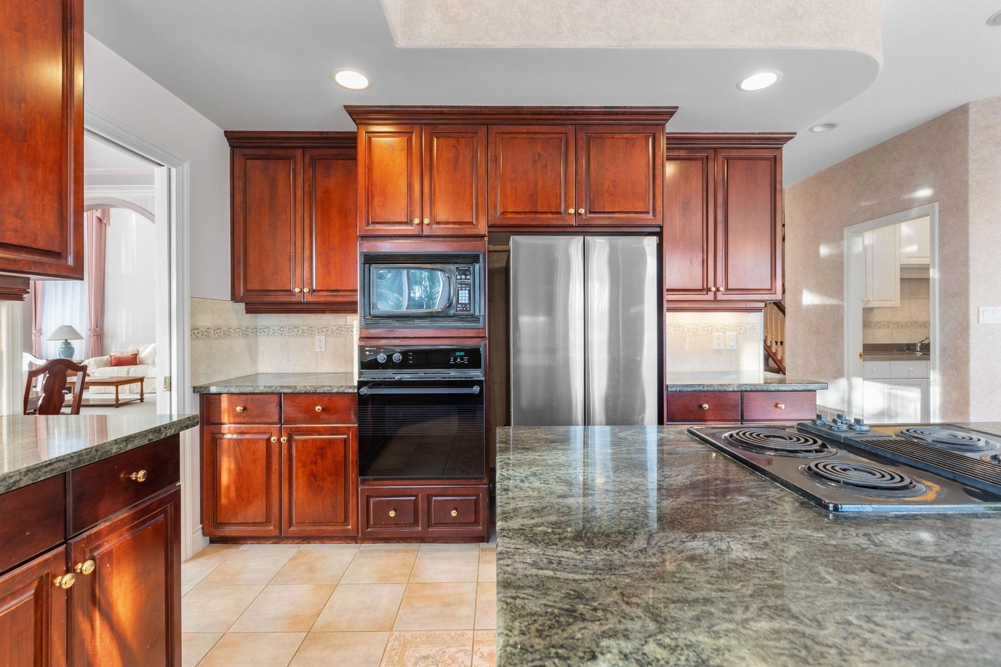 1501 Parkway Boulevard, Coquitlam, BC