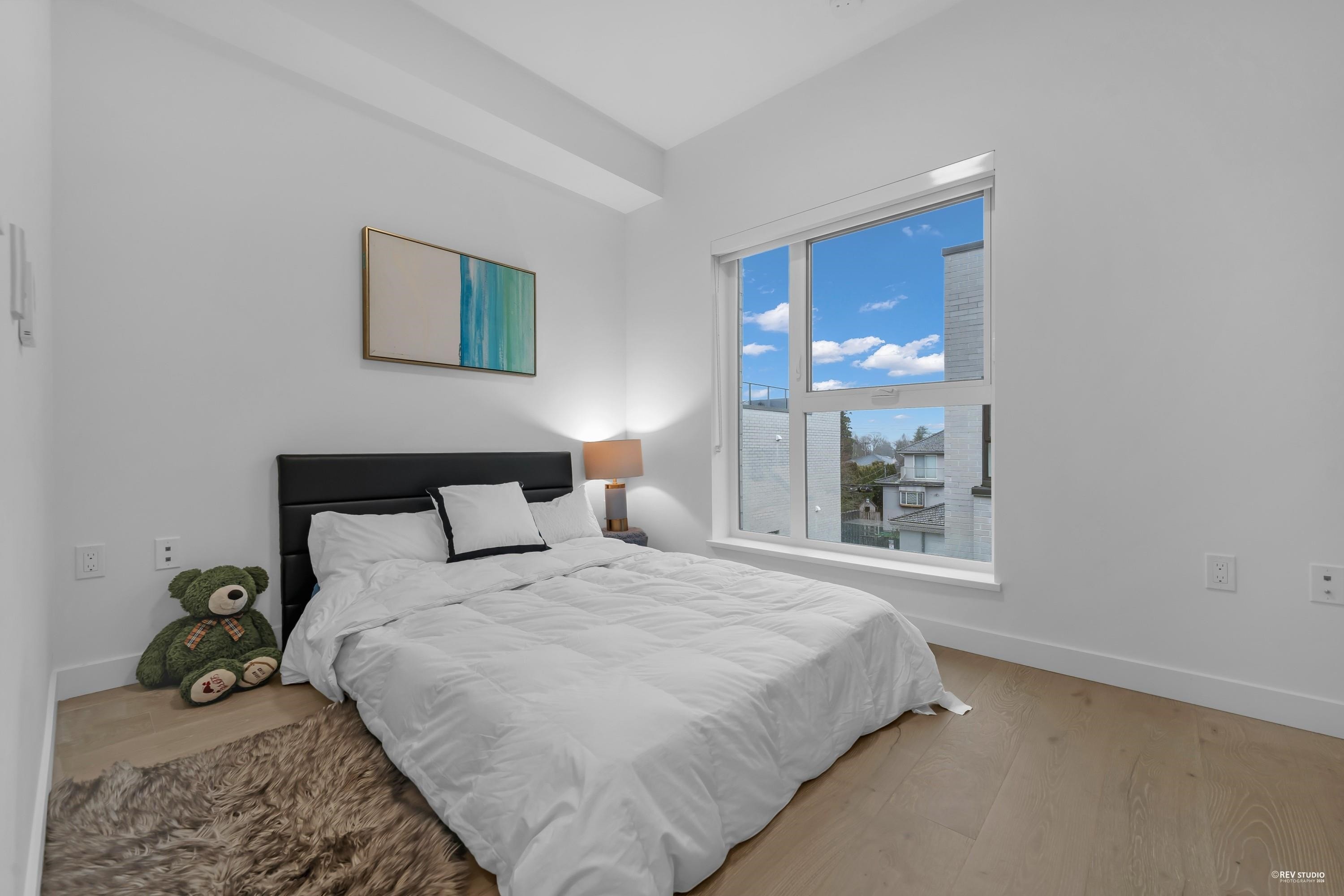 659 30Th Avenue W, Vancouver, BC