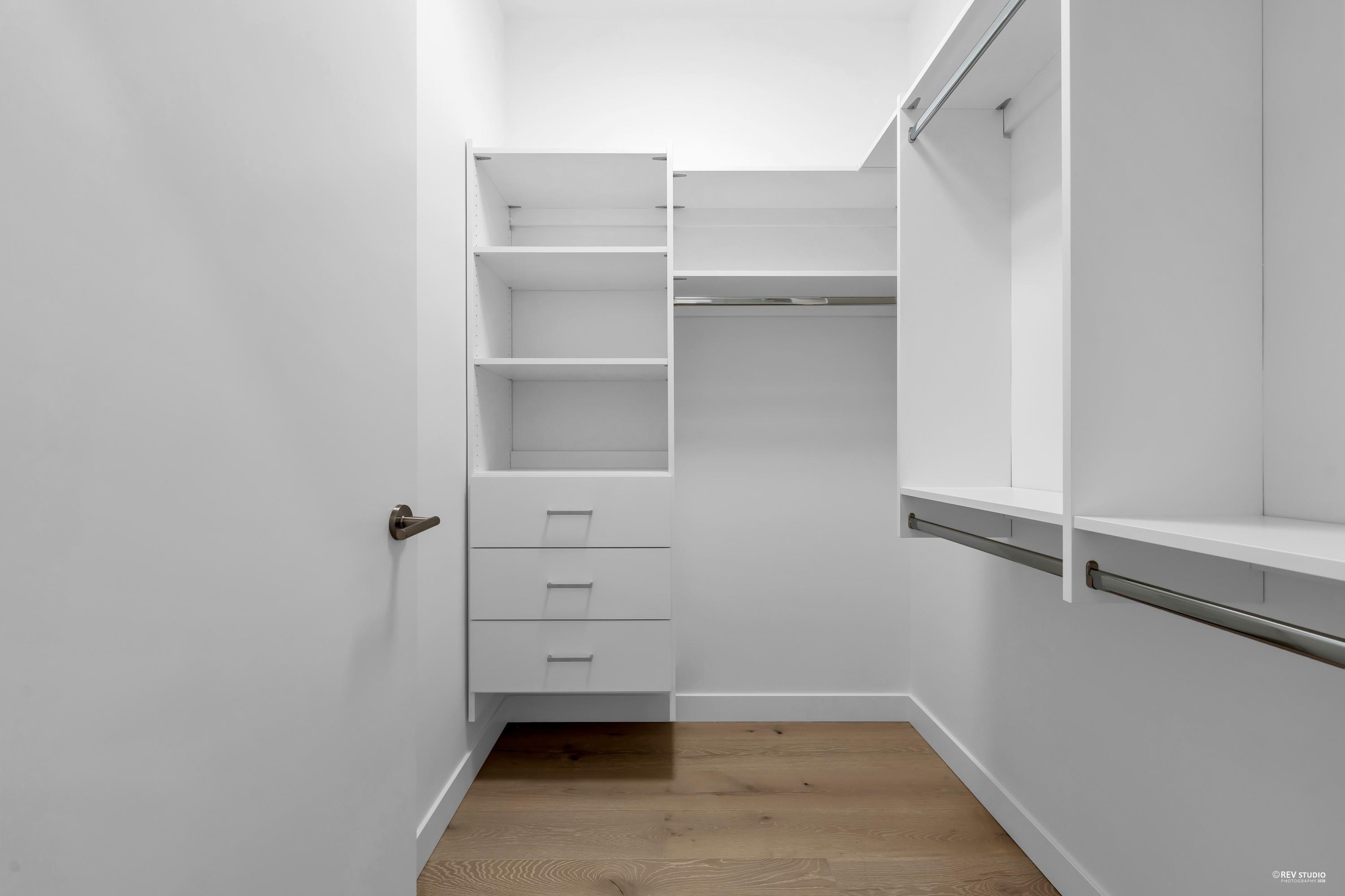 659 30Th Avenue W, Vancouver, BC